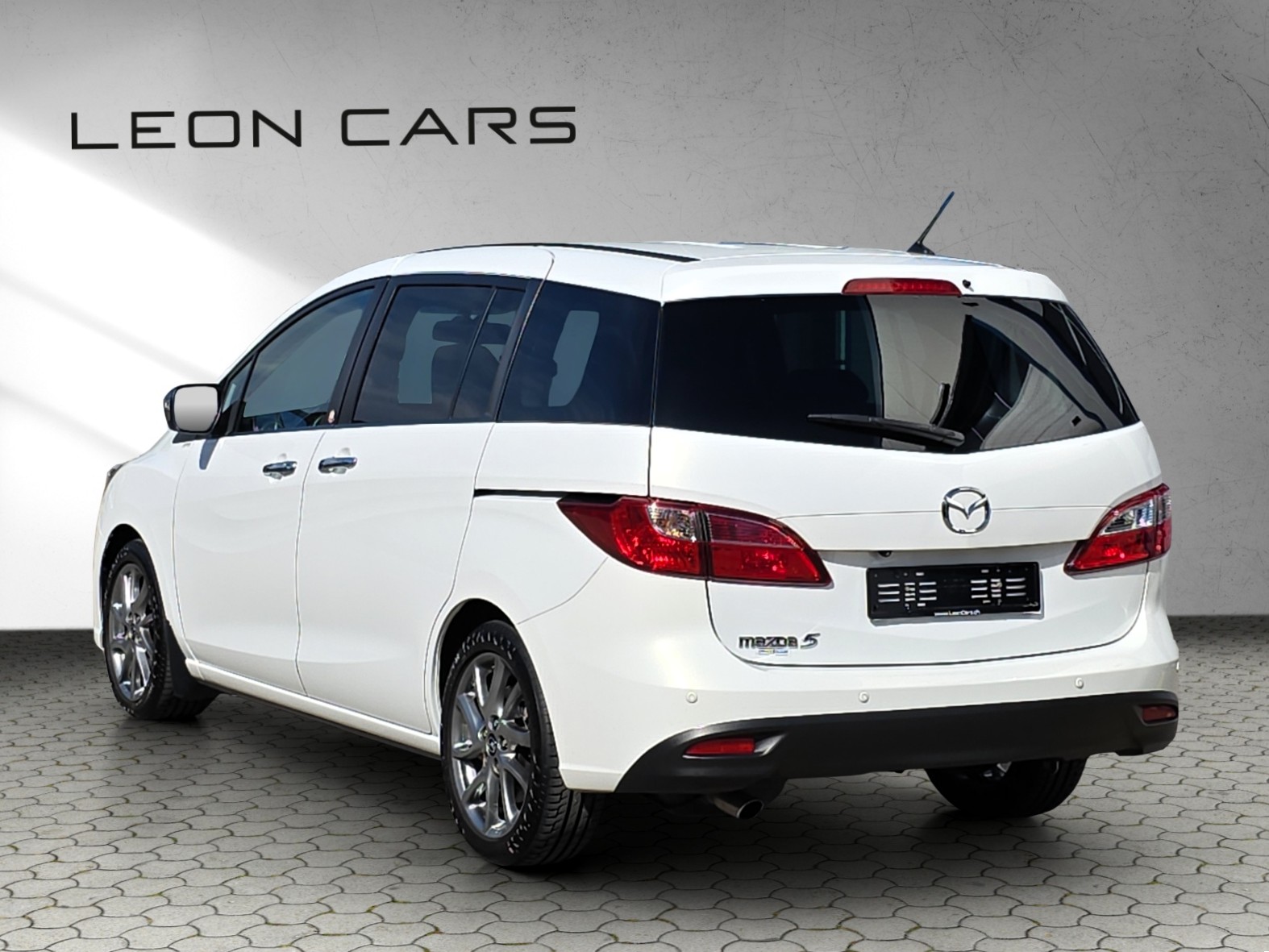 MAZDA 5 2.0 16V Voila ma Suisse Edition+ Activematic 7-Sitzer-image-6