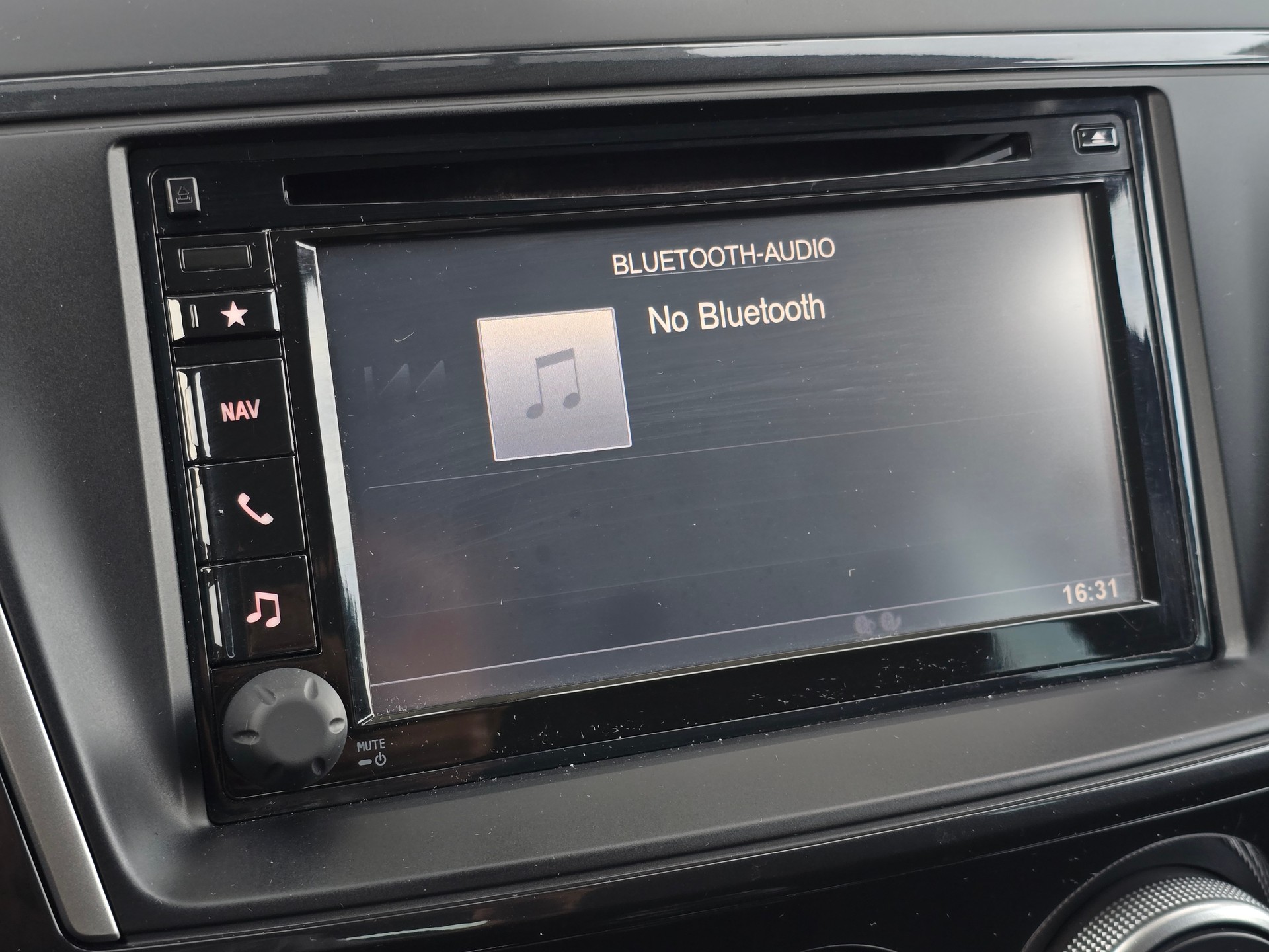 MAZDA 5 2.0 16V Voila ma Suisse Edition+ Activematic 7-Sitzer-image-22
