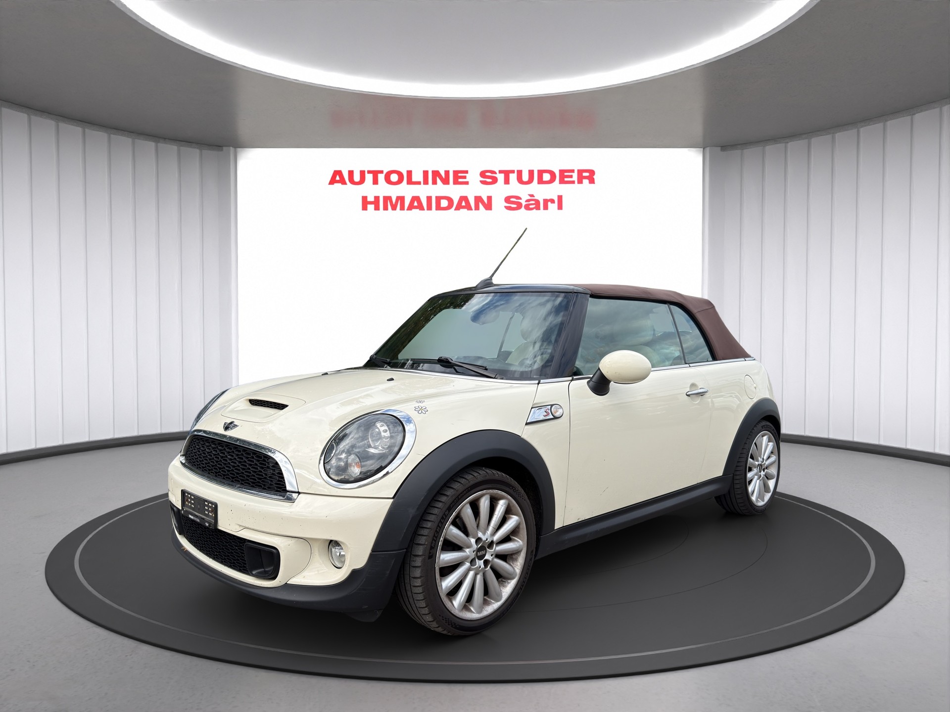 MINI Cooper Cabriolet-image-3