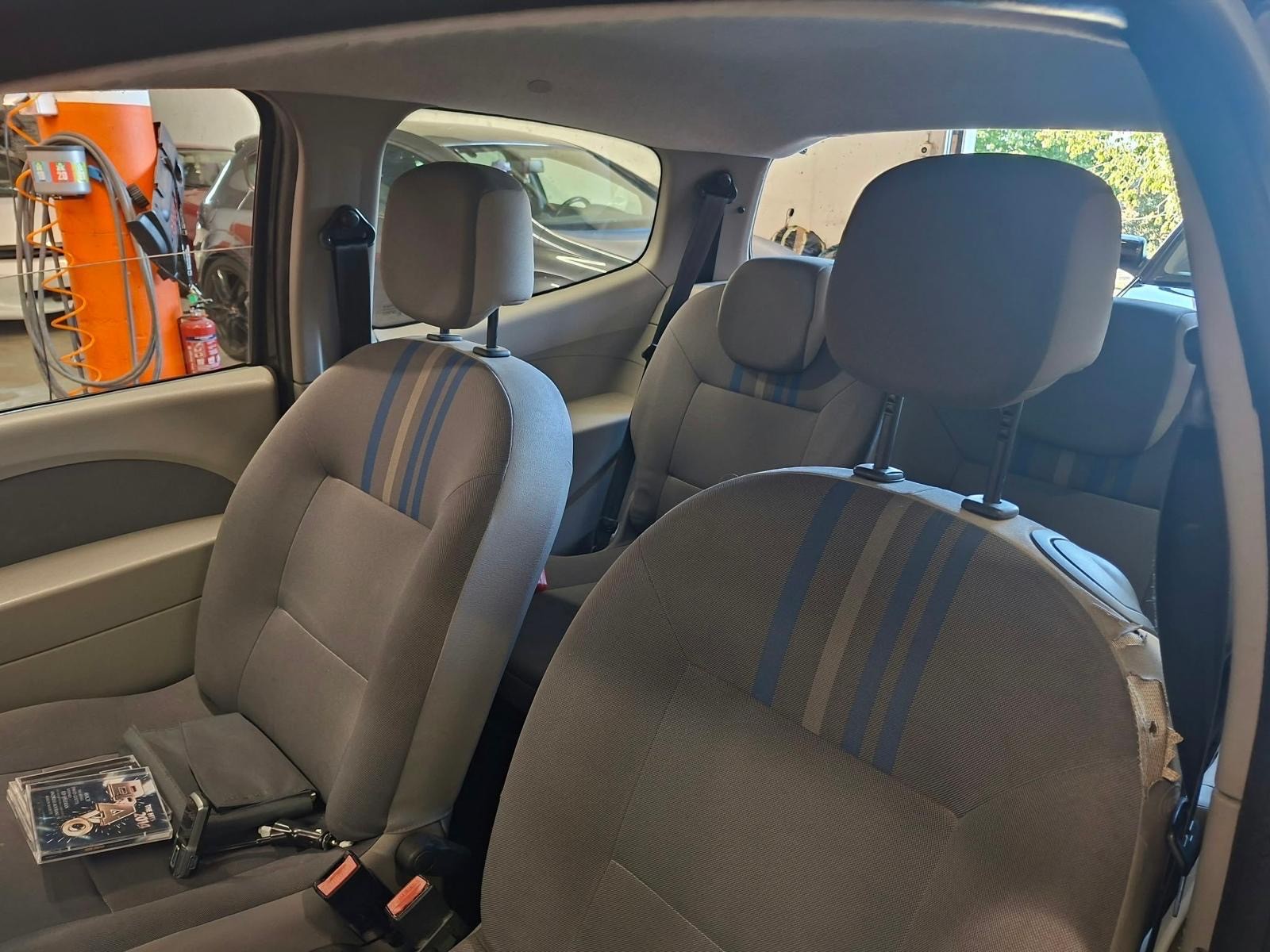 RENAULT Twingo 1.2 Authentique-image-5