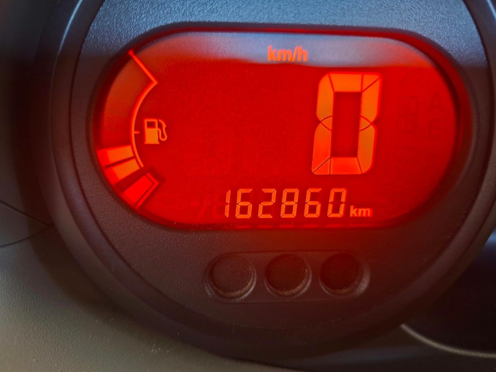 RENAULT Twingo 1.2 Authentique-image-4
