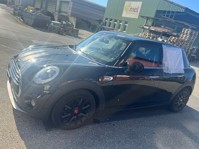 MINI Cooper Hyde Park Steptronic-image-2