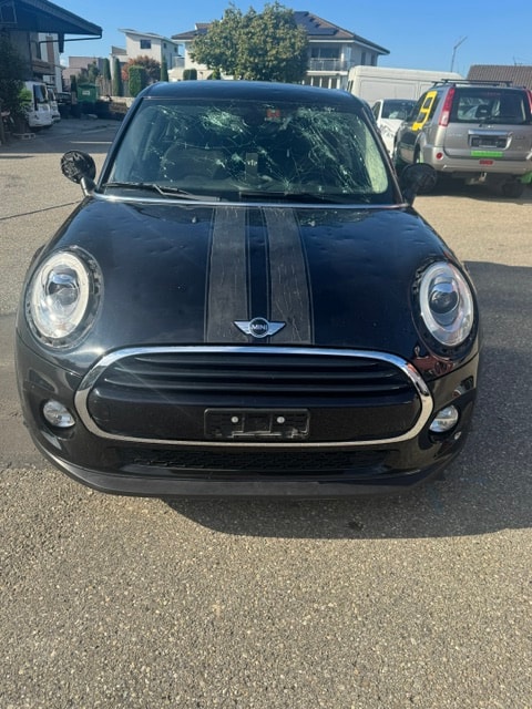 MINI Cooper Hyde Park Steptronic-image-1