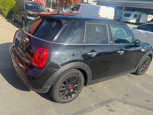 MINI Cooper Hyde Park Steptronic-image-4
