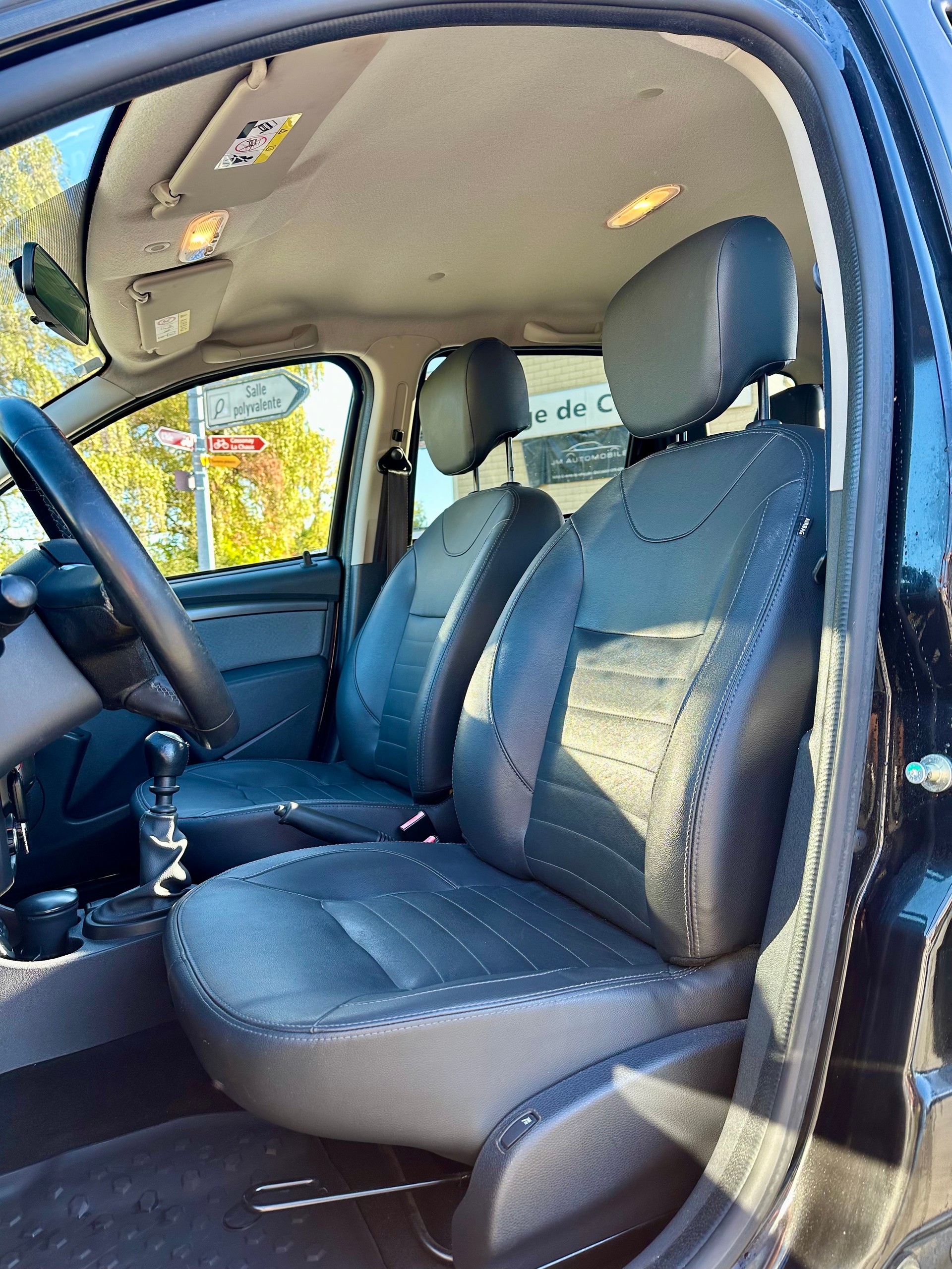 DACIA Duster 1.5 dCi Privilège 4x4-image-12