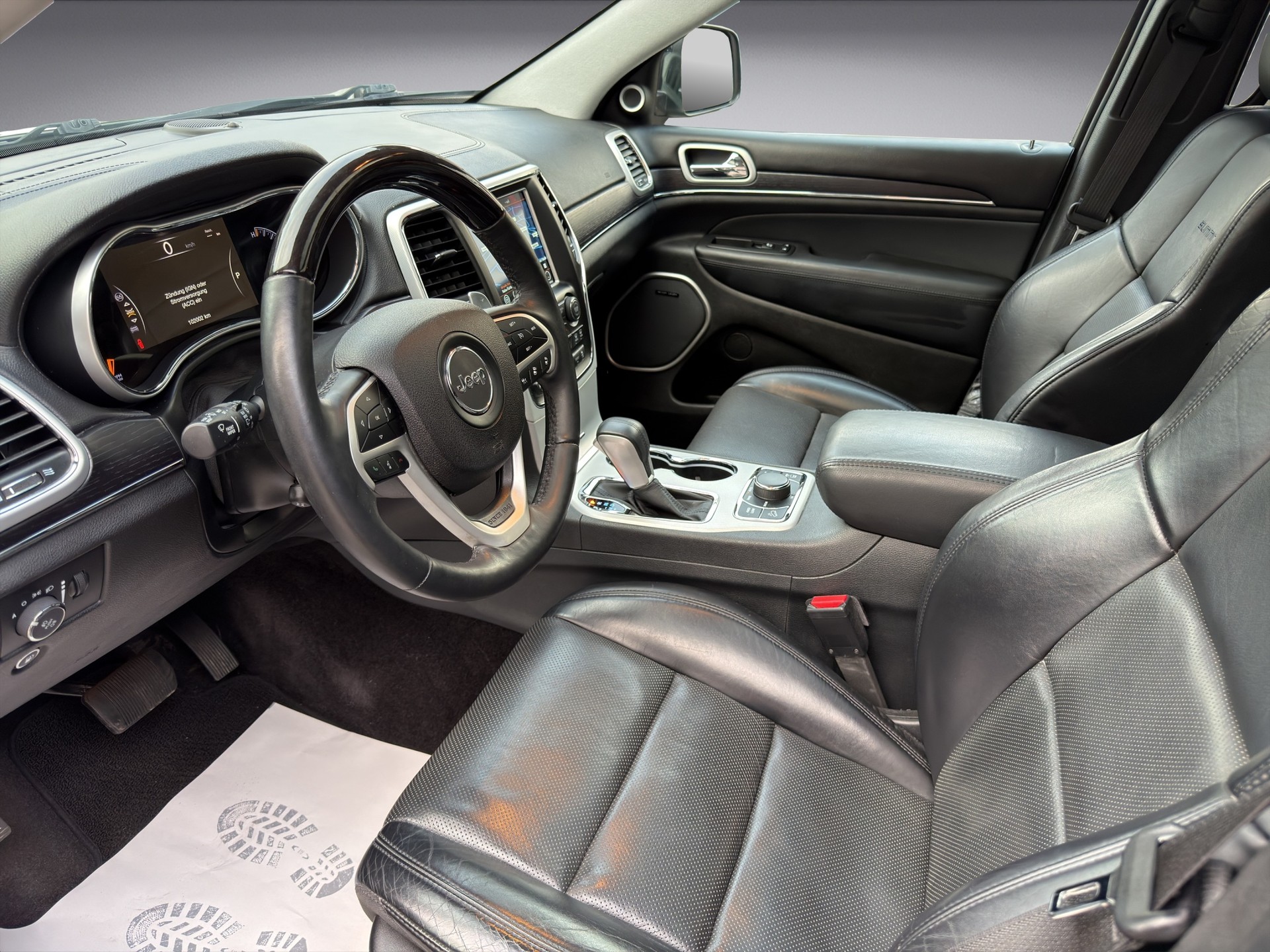 JEEP Grand Cherokee 3.0 CRD Summit Automatic-image-8