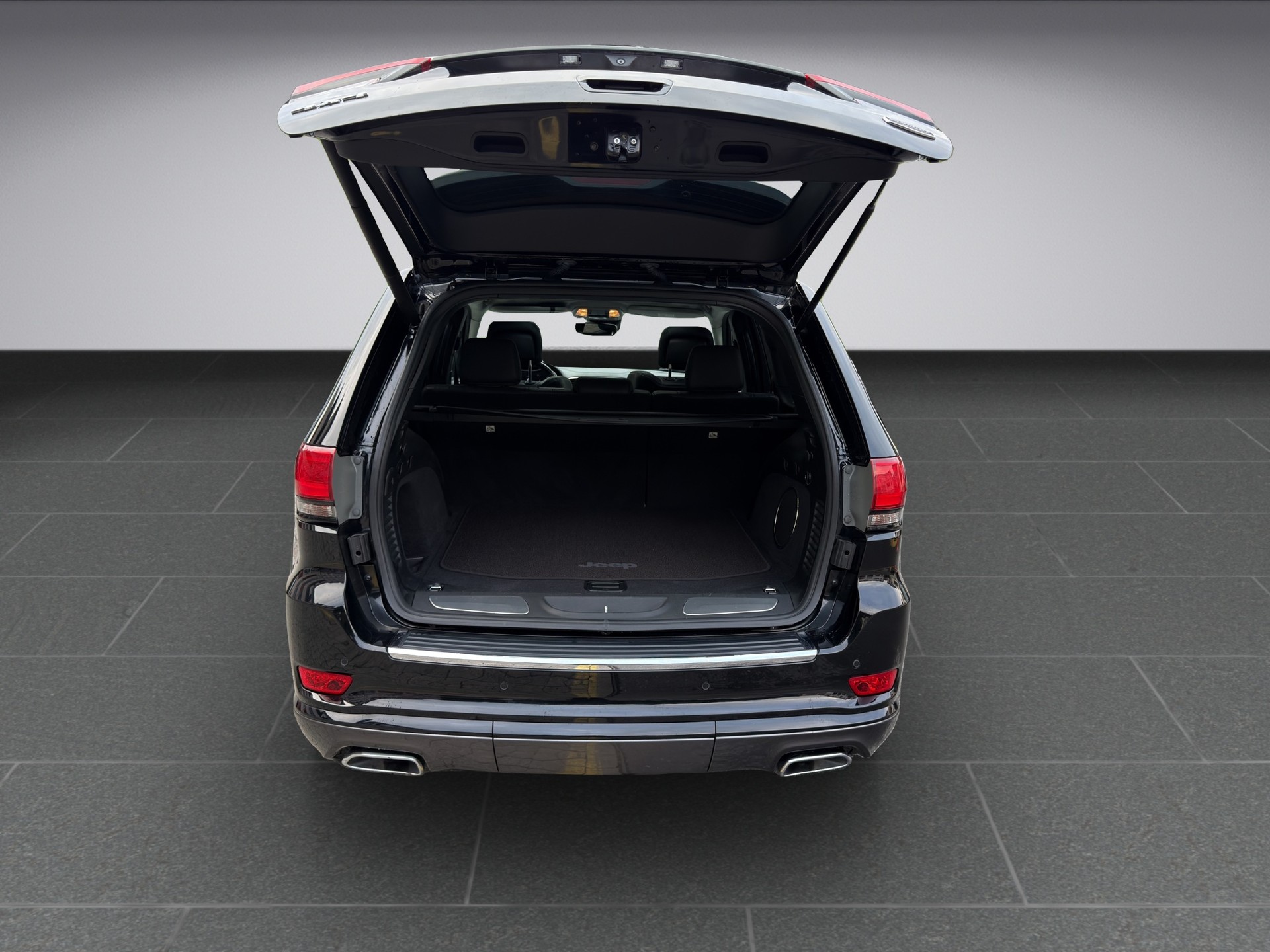 JEEP Grand Cherokee 3.0 CRD Summit Automatic-image-14