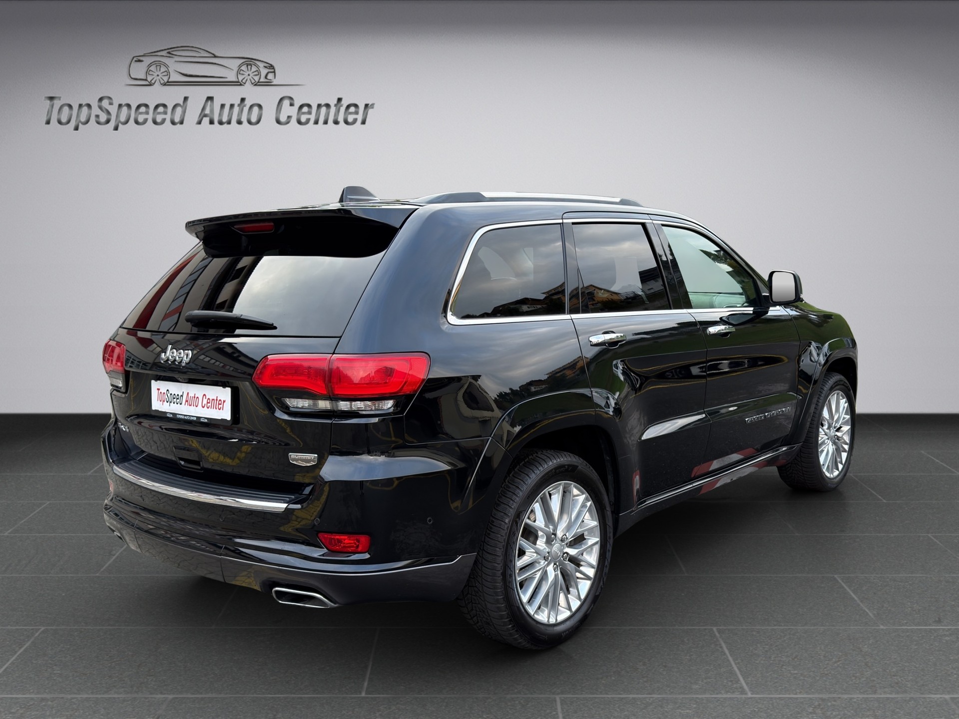 JEEP Grand Cherokee 3.0 CRD Summit Automatic-image-5