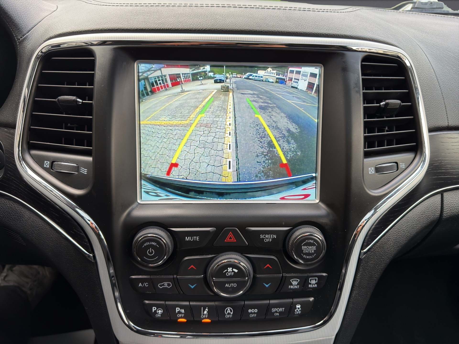 JEEP Grand Cherokee 3.0 CRD Summit Automatic-image-10