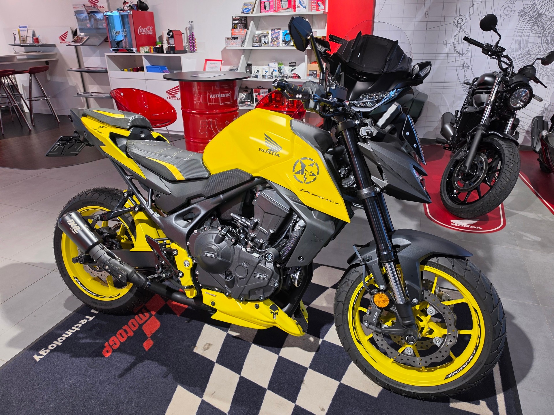 HONDA CB 750 Hornet