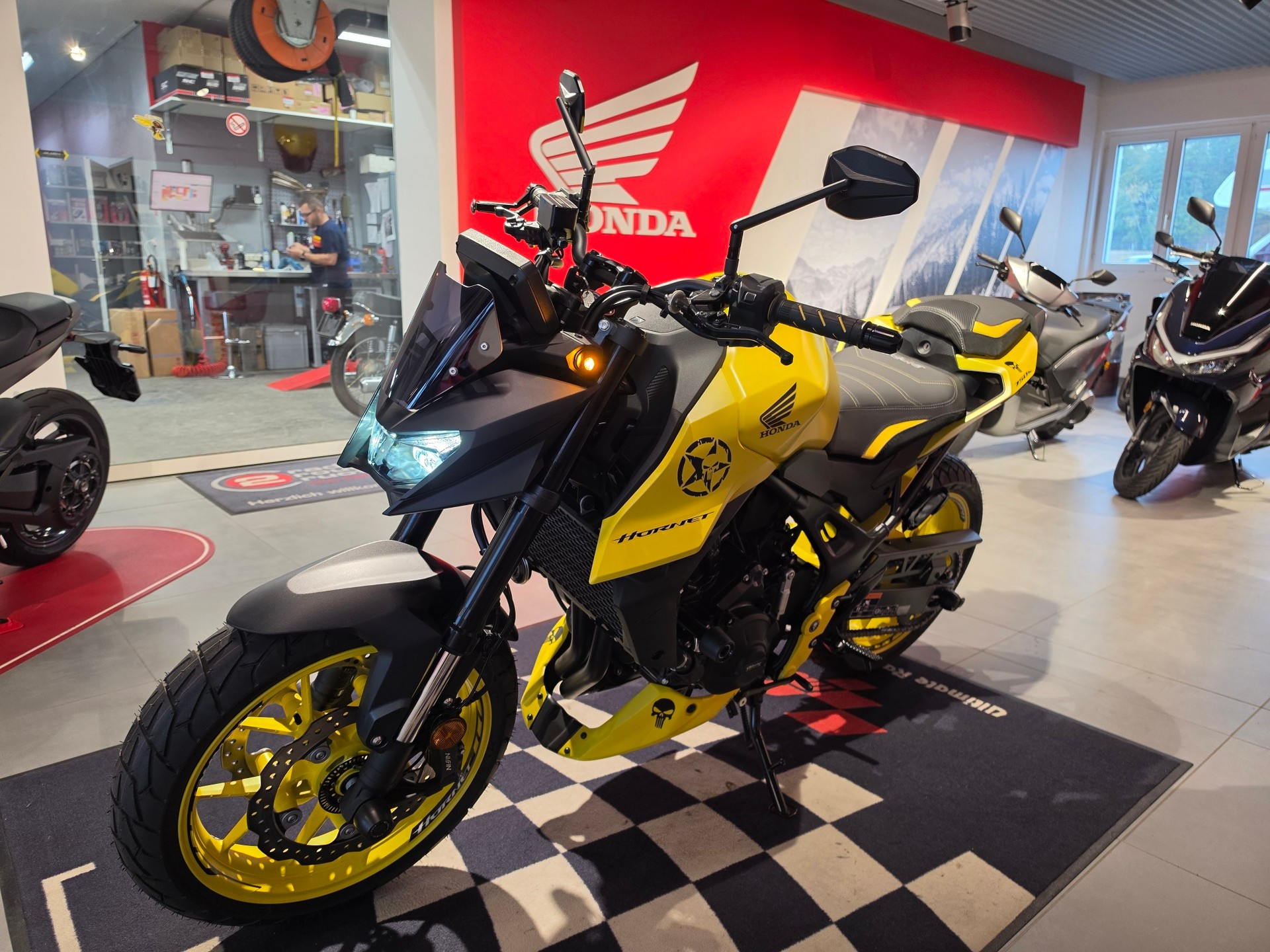 HONDA CB 750 Hornet-image-6