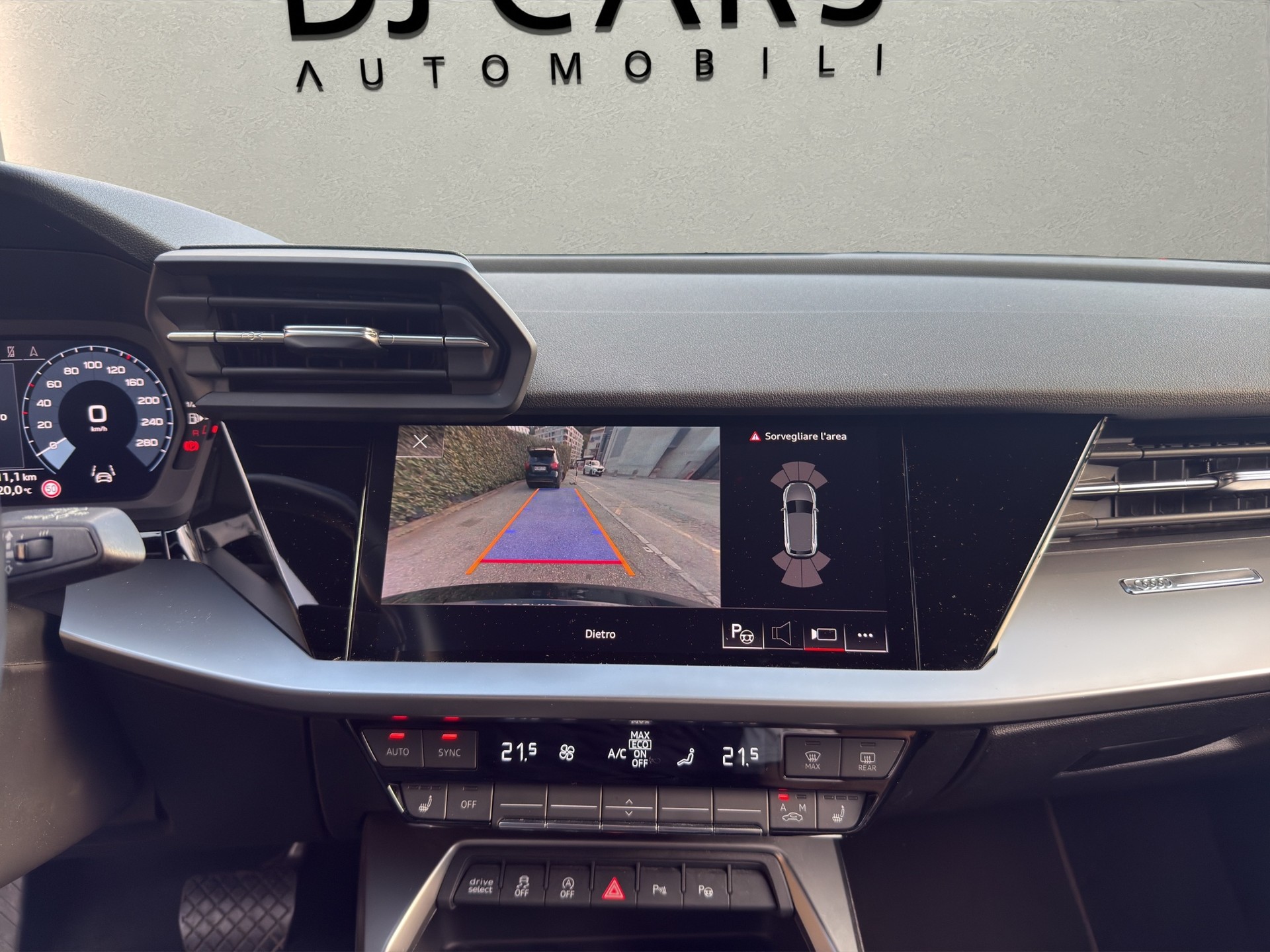 AUDI A3 Sportback 35 TFSI S line S-tronic-image-10