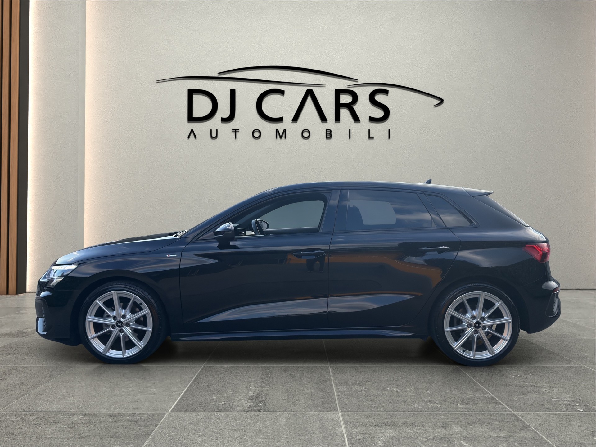 AUDI A3 Sportback 35 TFSI S line S-tronic-image-3