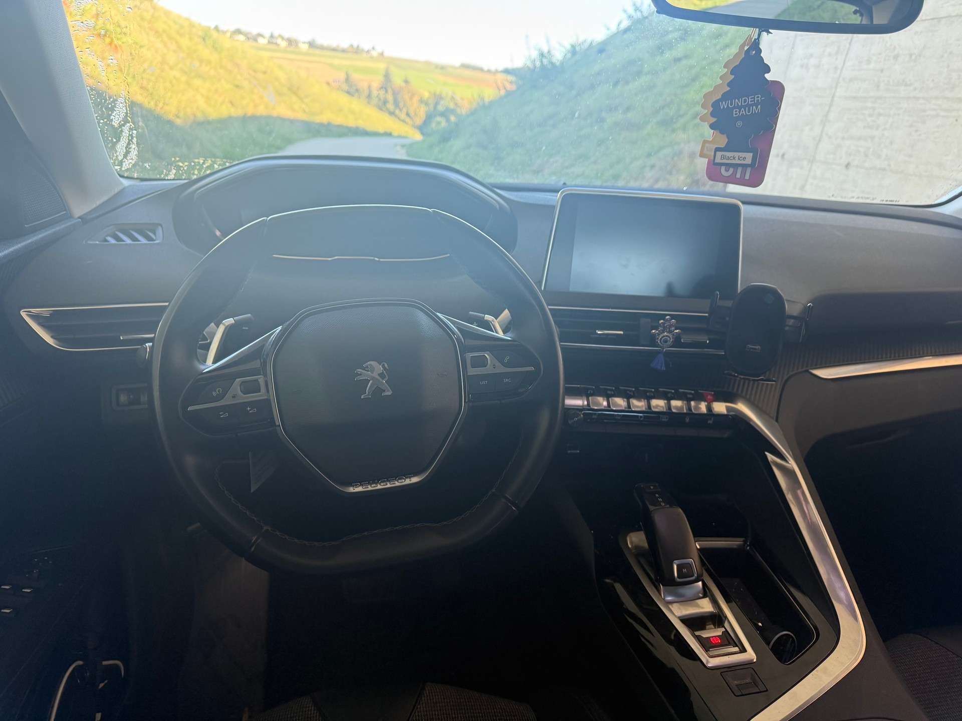 PEUGEOT 3008 1.2 PureTech Active EAT-image-7