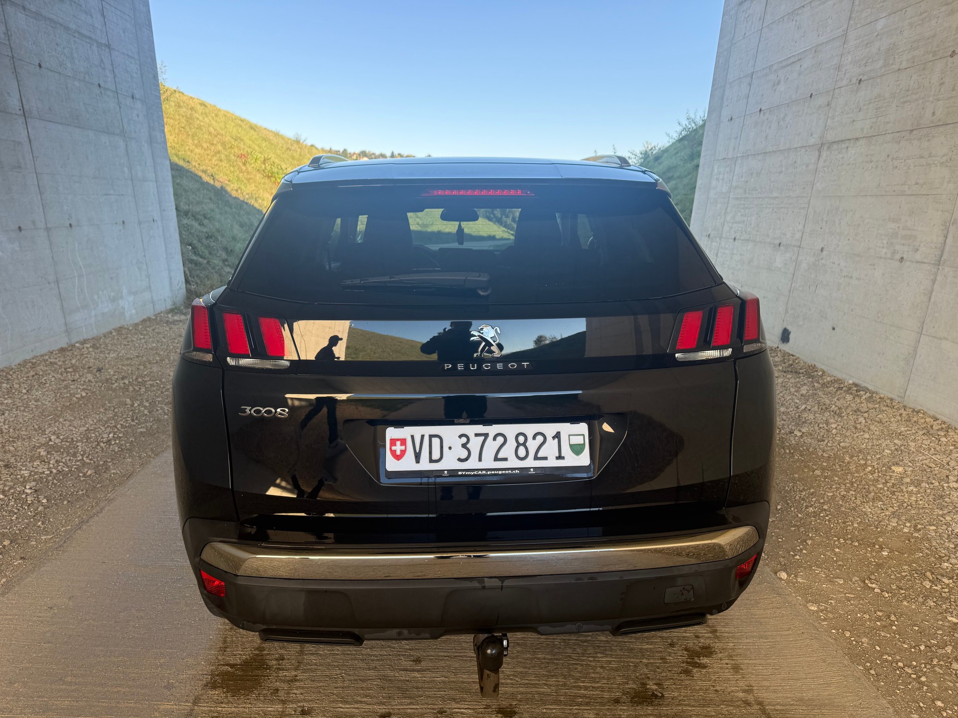 PEUGEOT 3008 1.2 PureTech Active EAT-image-3