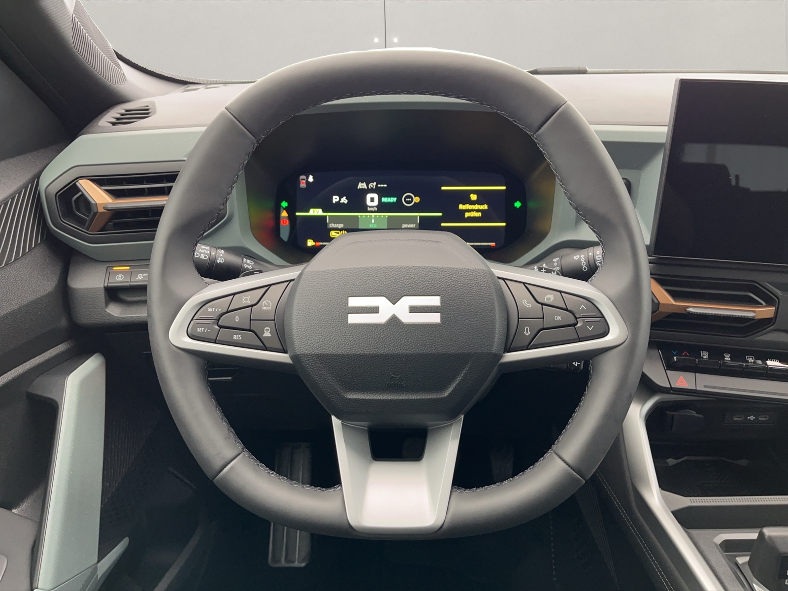 DACIA Bigster 1.2 Hybrid Extreme 4WD-image-9