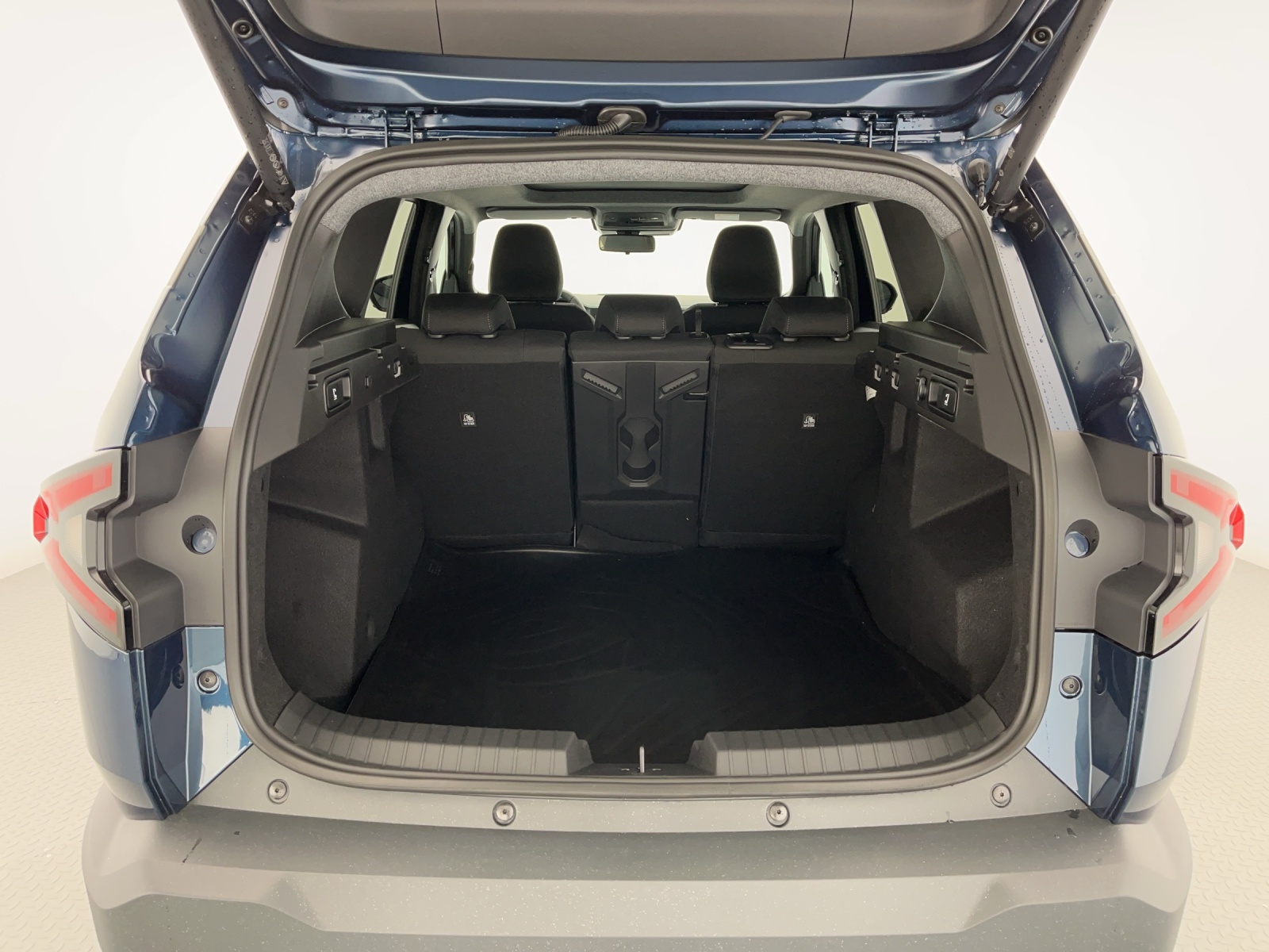 DACIA Bigster 1.2 Hybrid Extreme 4WD-image-16