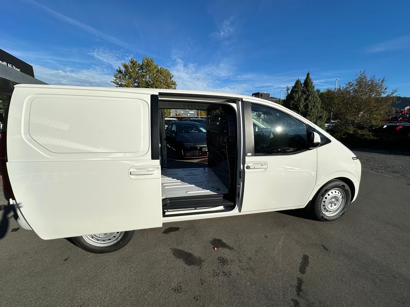 HYUNDAI Staria Cargo EV 84 kWh Amplia-image-13