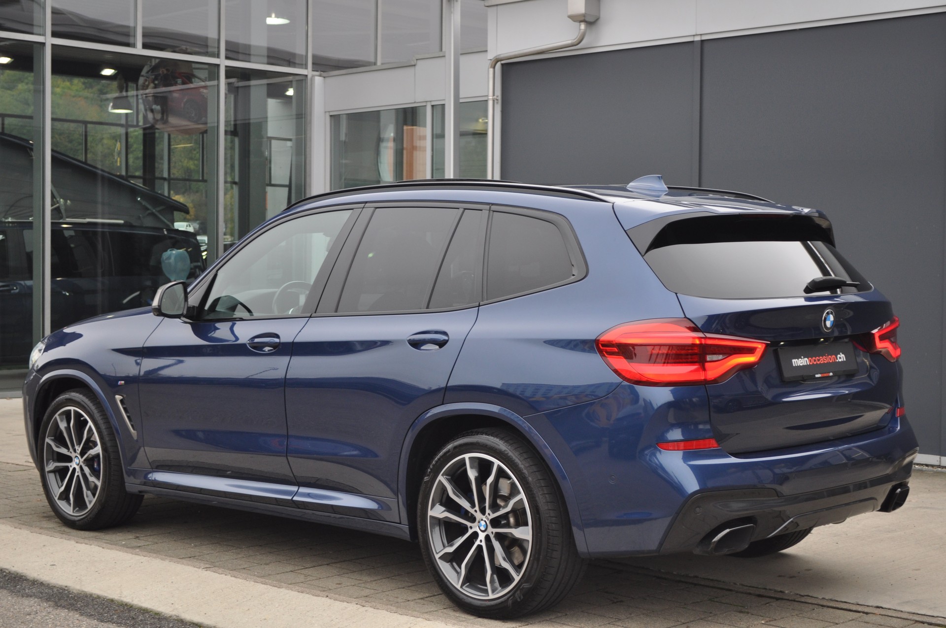 BMW X3 xDrive M40i-image-3