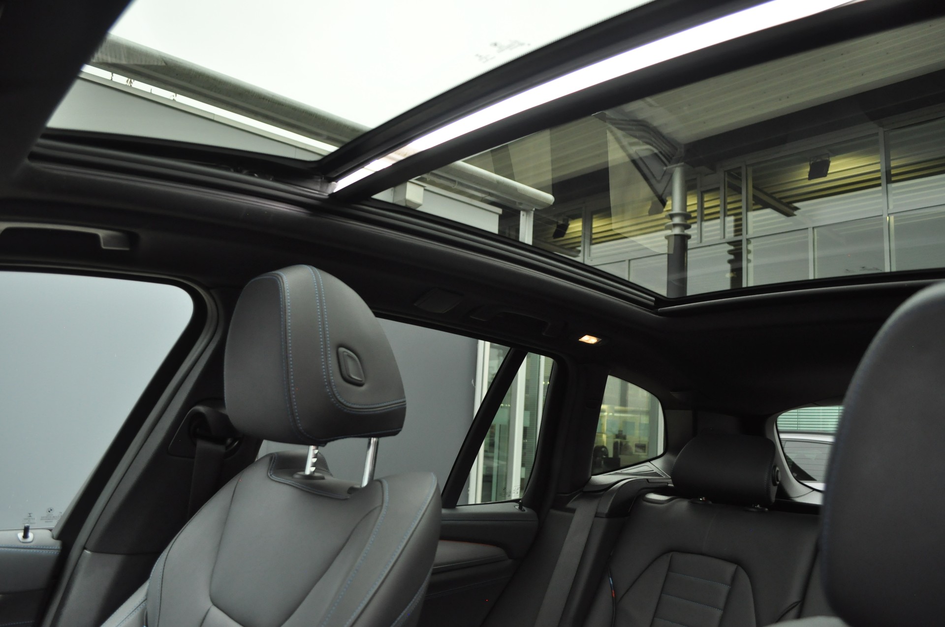 BMW X3 xDrive M40i-image-22