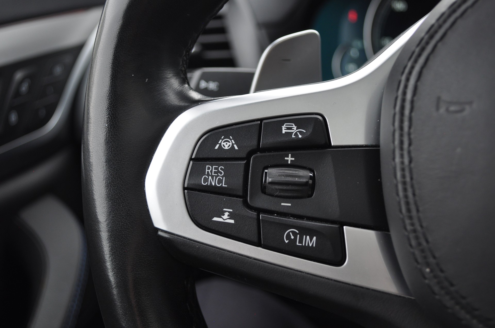 BMW X3 xDrive M40i-image-14