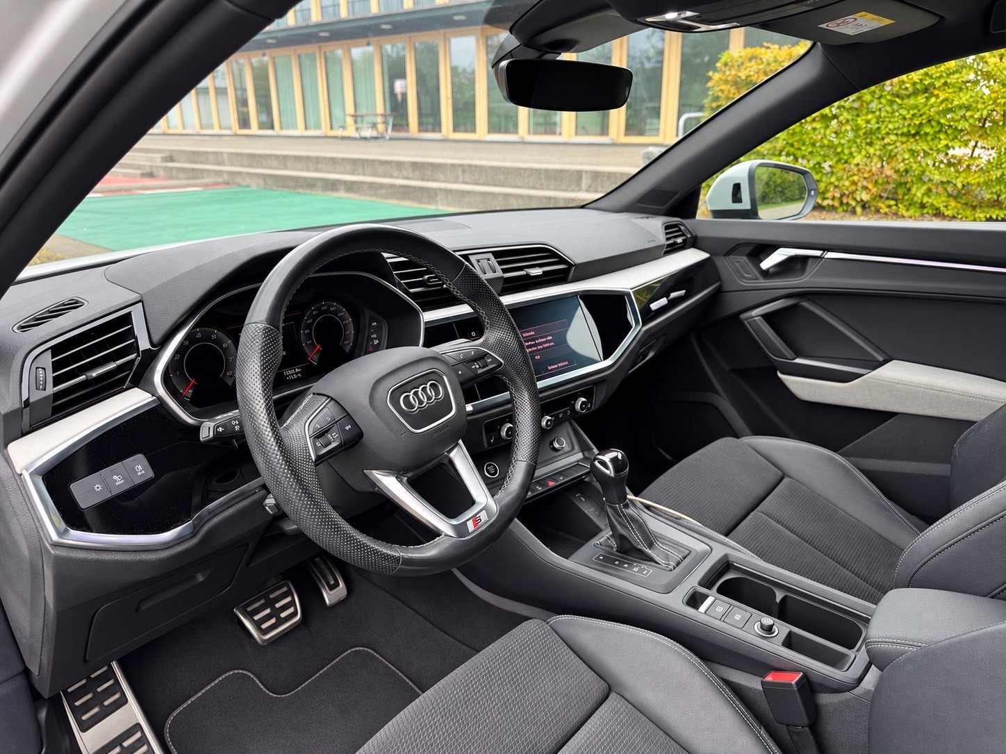 AUDI 1.5 35 TFSI S line S-Tronic-image-1