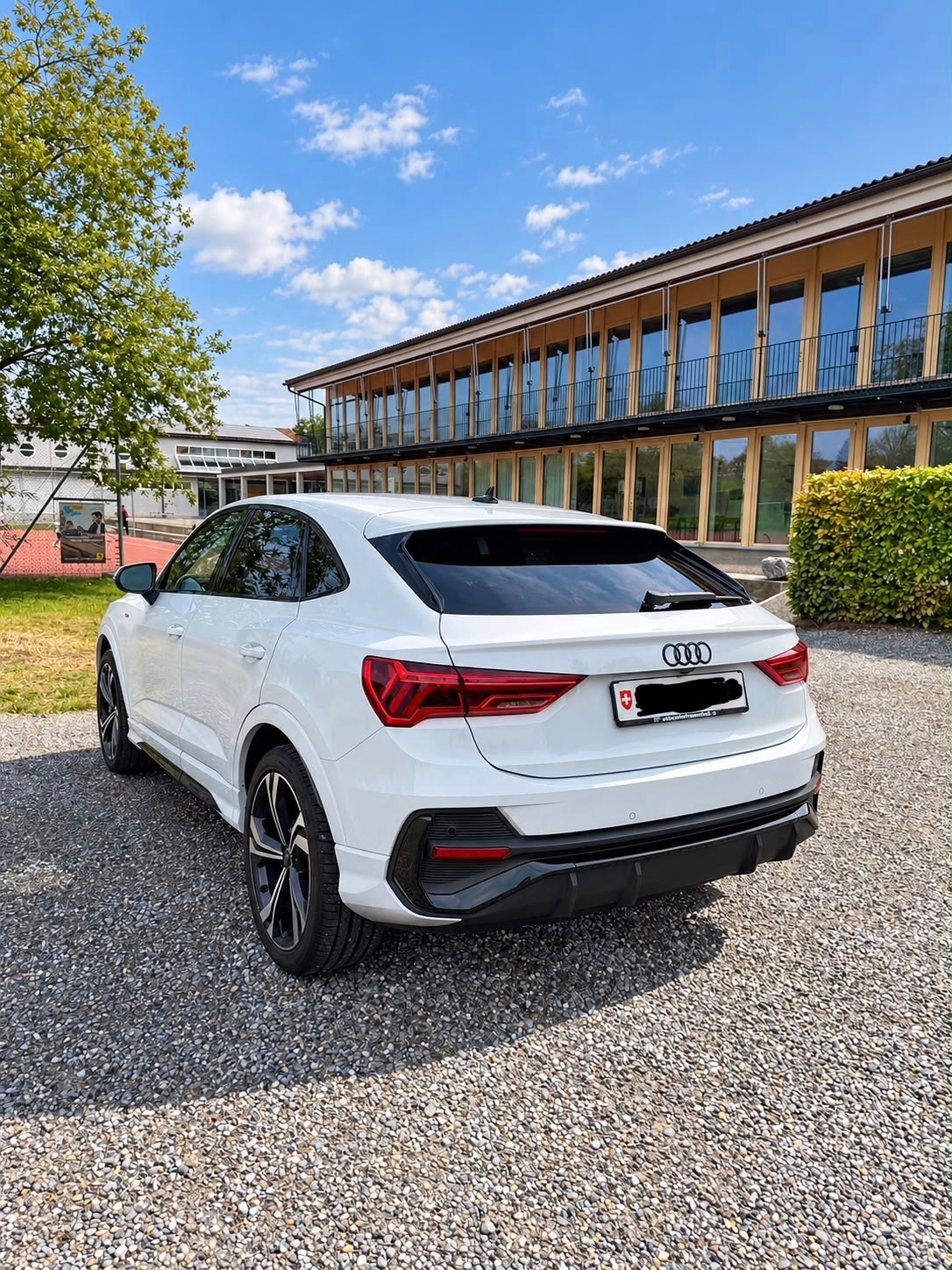 AUDI 1.5 35 TFSI S line S-Tronic-image-3