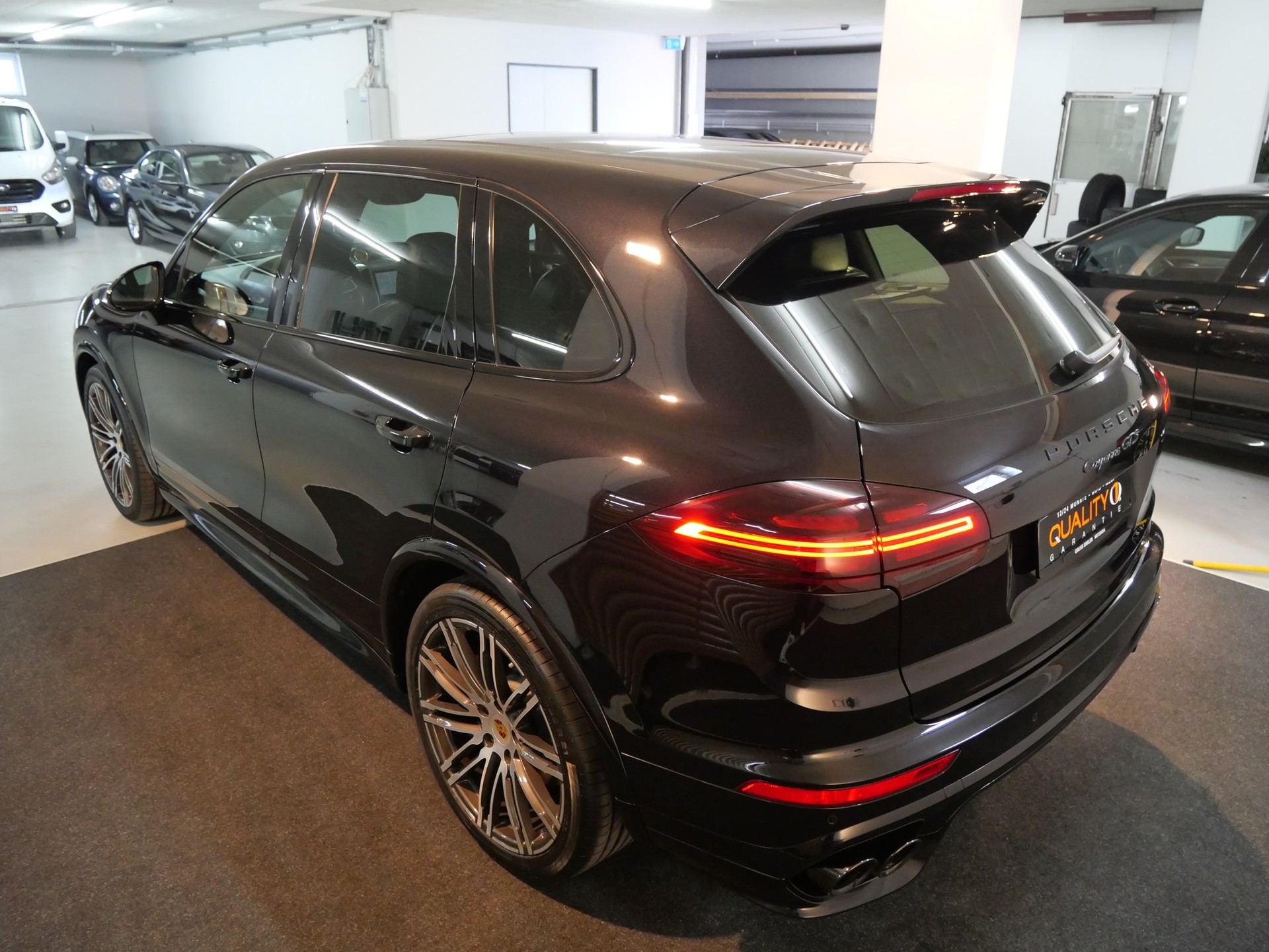 PORSCHE Cayenne GTS-image-12