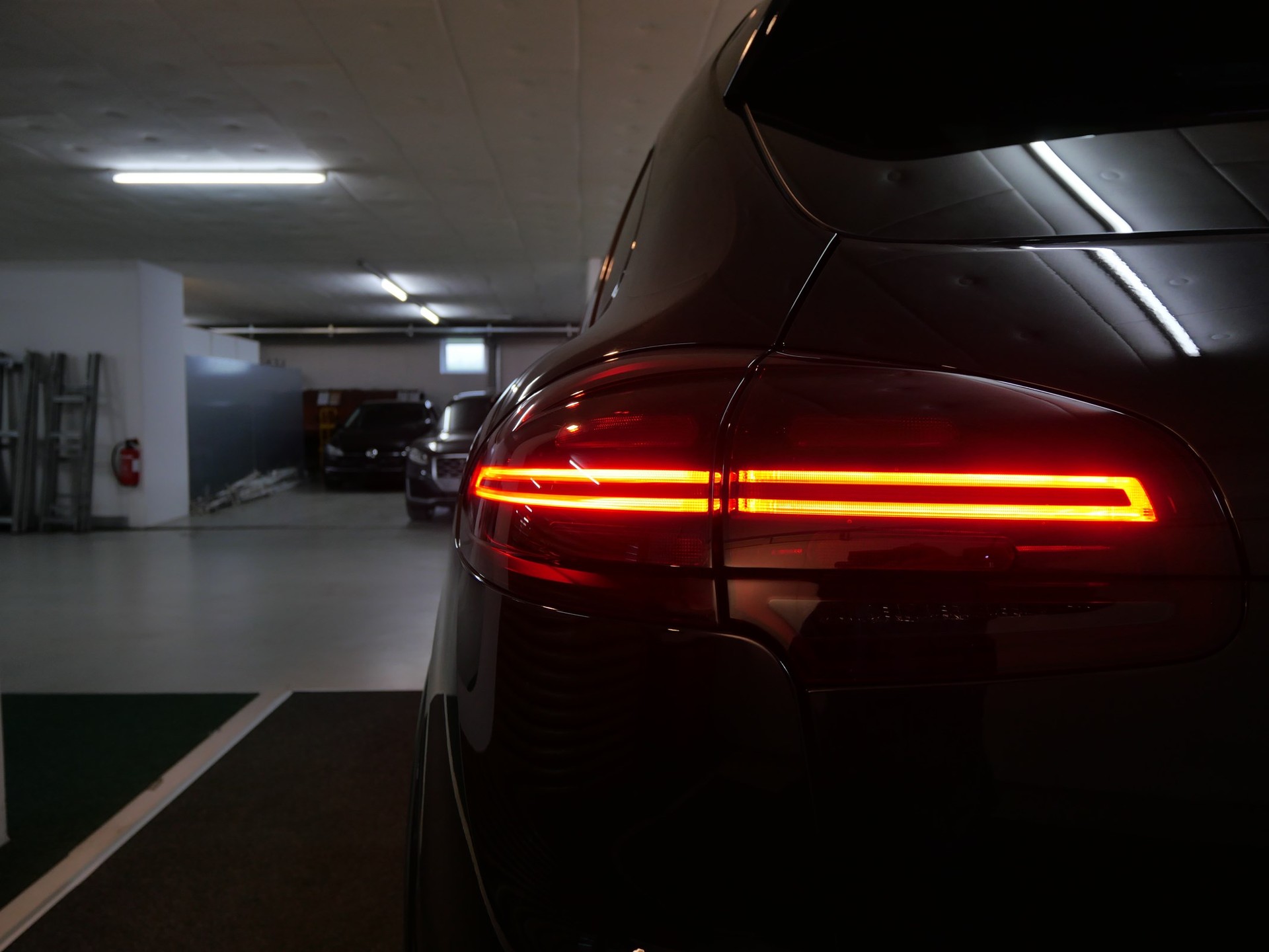 PORSCHE Cayenne GTS-image-11