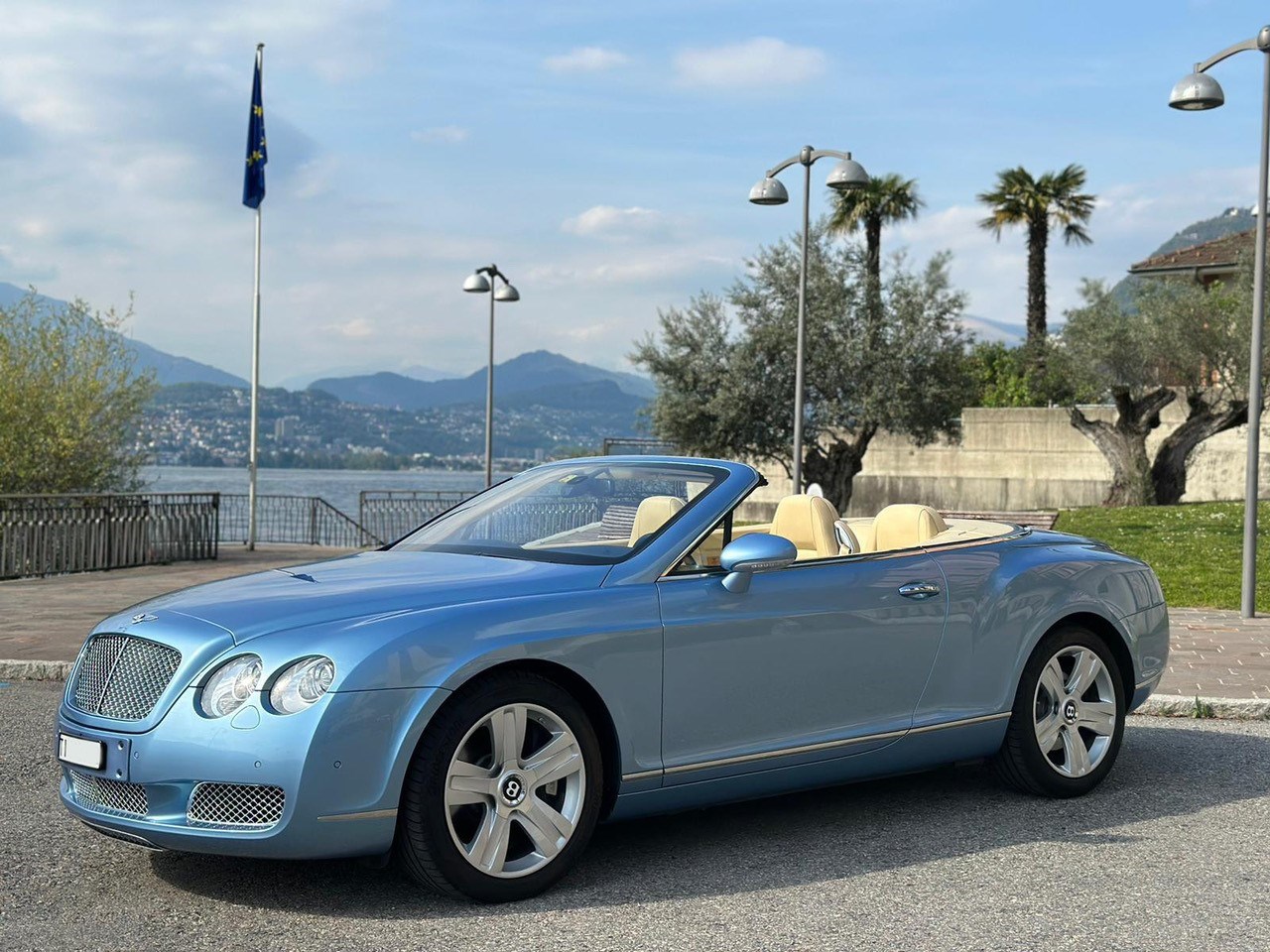 BENTLEY Continental GTC 6.0-image-0