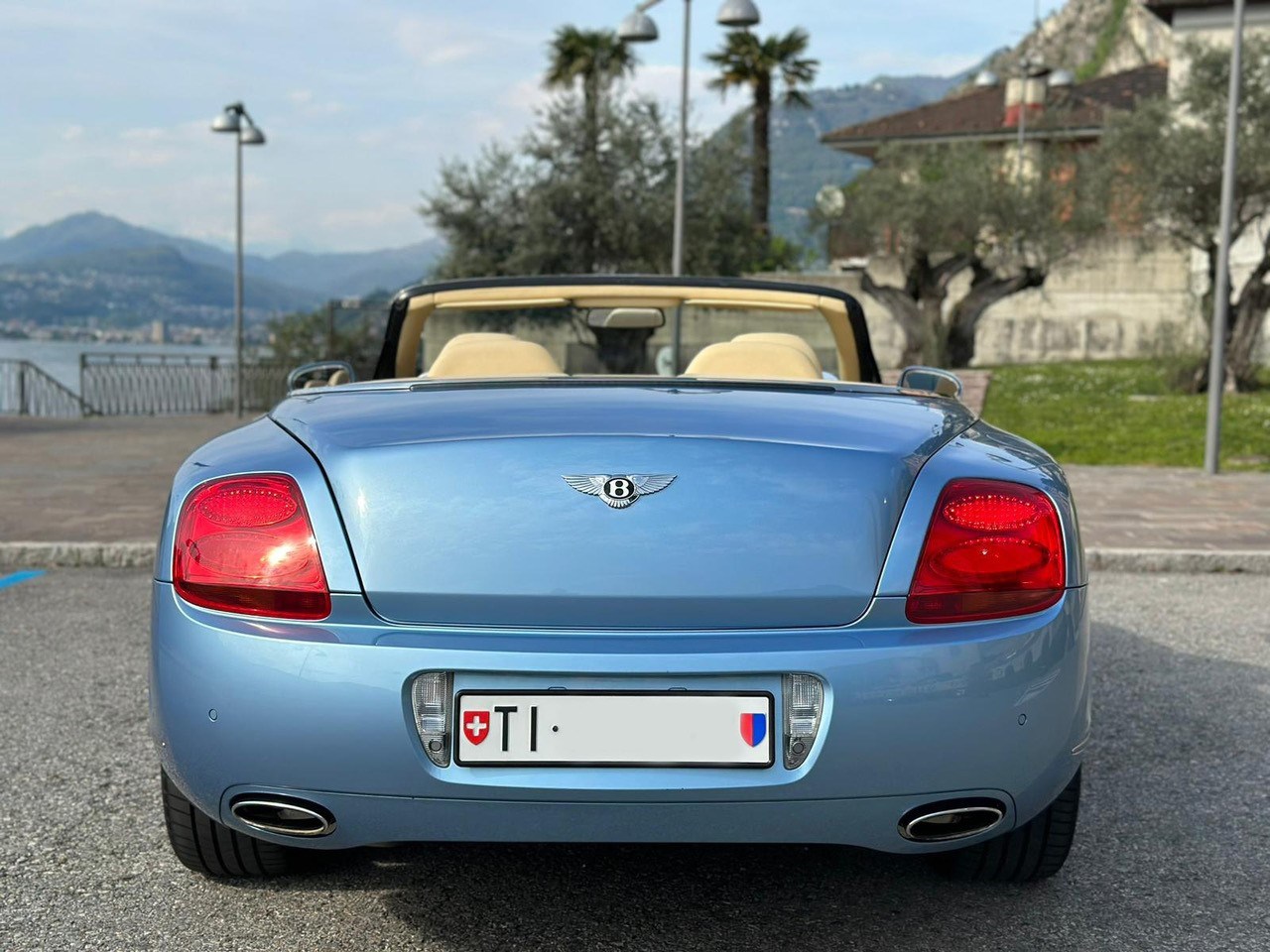 BENTLEY Continental GTC 6.0-image-2
