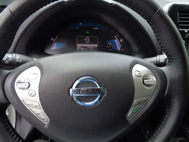 NISSAN Leaf acenta 30-image-11