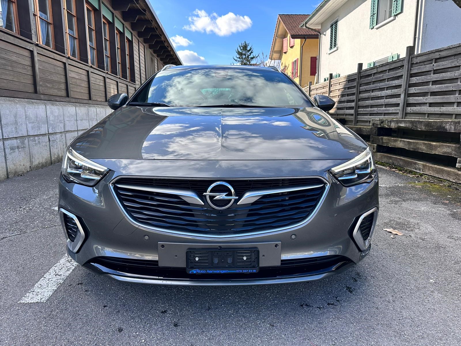 OPEL Insignia 2.0 BiDTI Sports Tourer GSI 4WD Auto-image-4