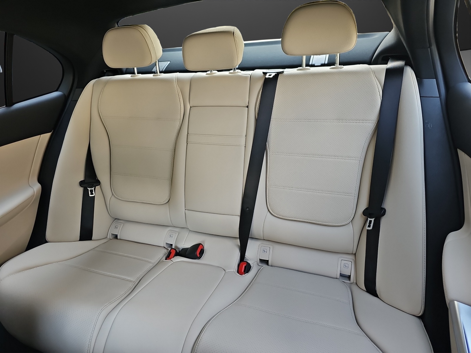 MERCEDES-BENZ C 220 d 4 Matic Avantgarde-image-13
