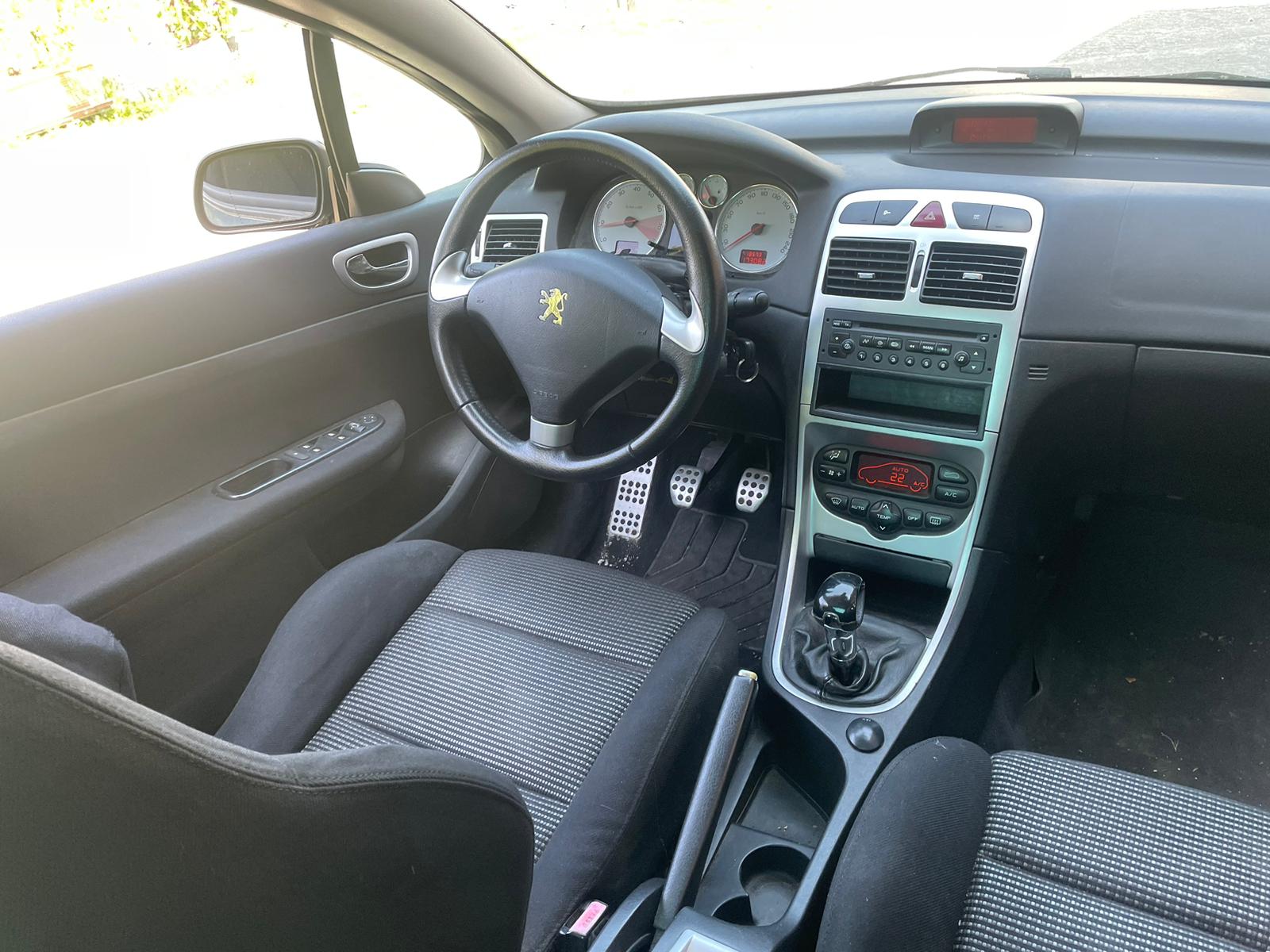 PEUGEOT 307 CC 2.0 16V-image-6