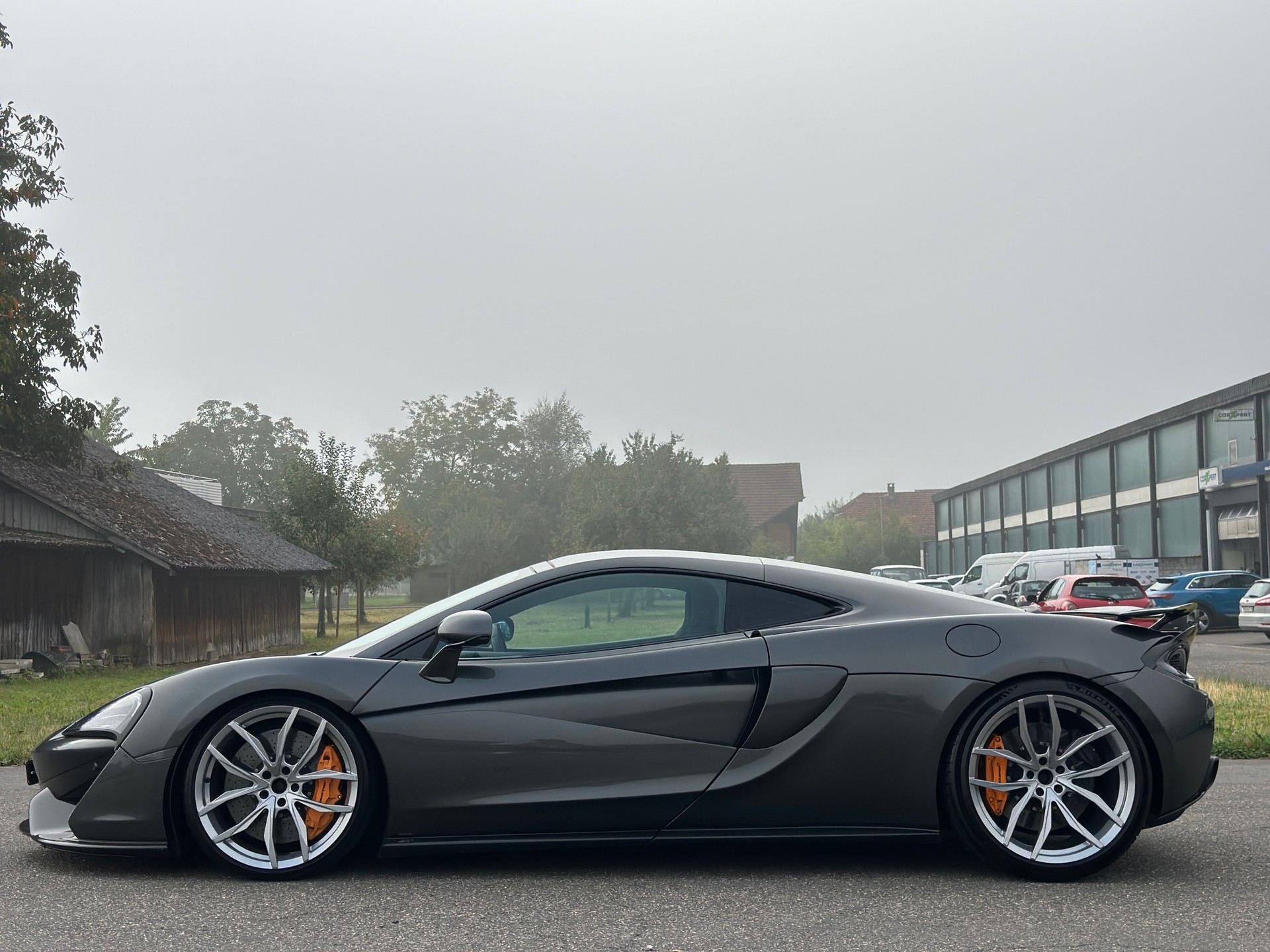 McLAREN 570GT Coupé 3.8 V8 SSG-image-11
