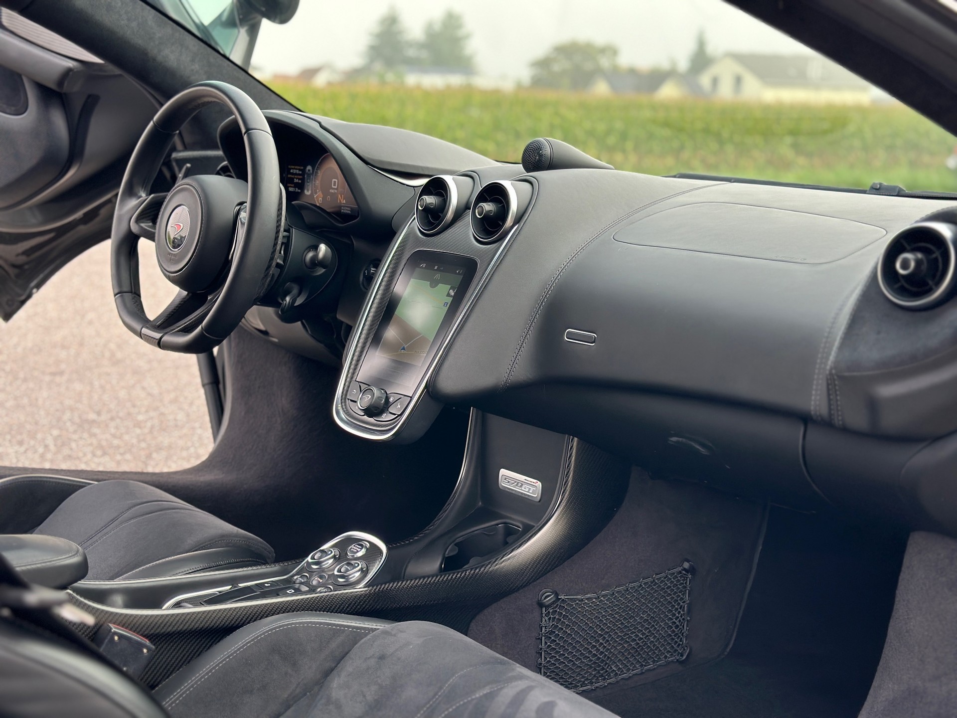 McLAREN 570GT Coupé 3.8 V8 SSG-image-6