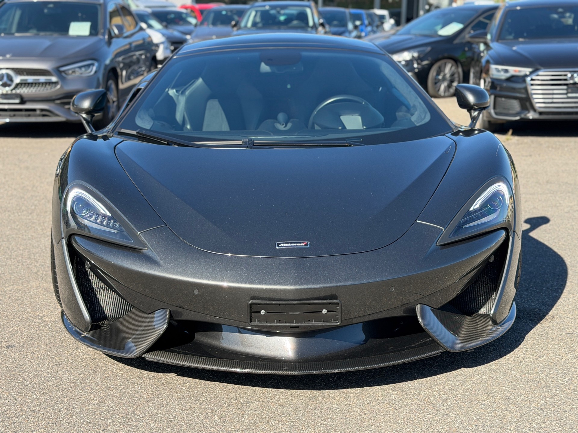 McLAREN 570GT Coupé 3.8 V8 SSG-image-1