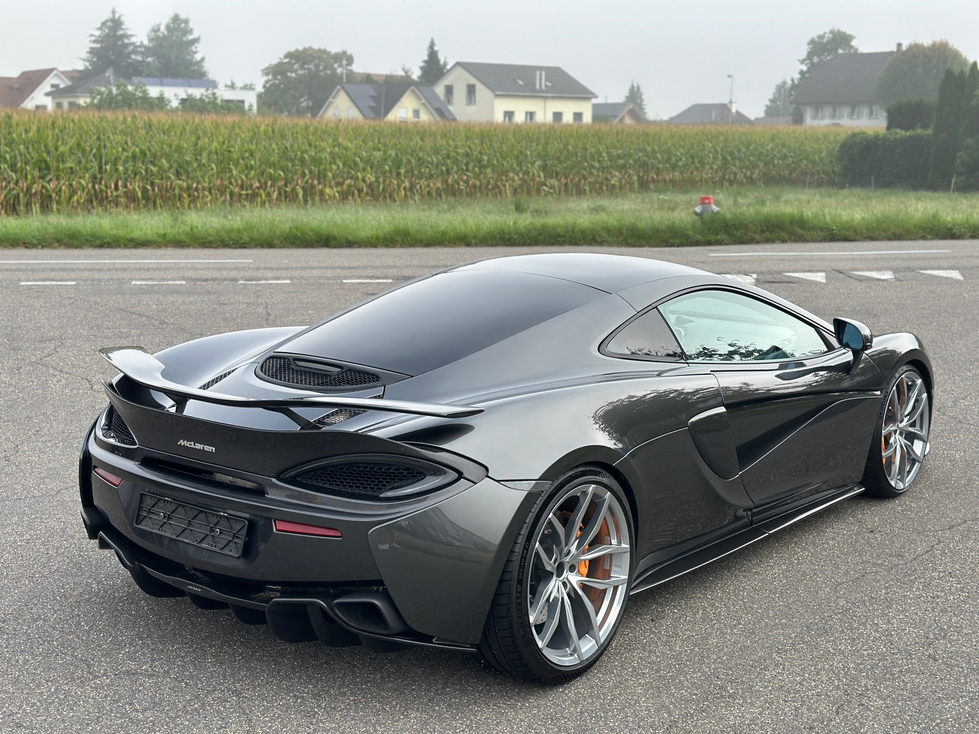 McLAREN 570GT Coupé 3.8 V8 SSG-image-14