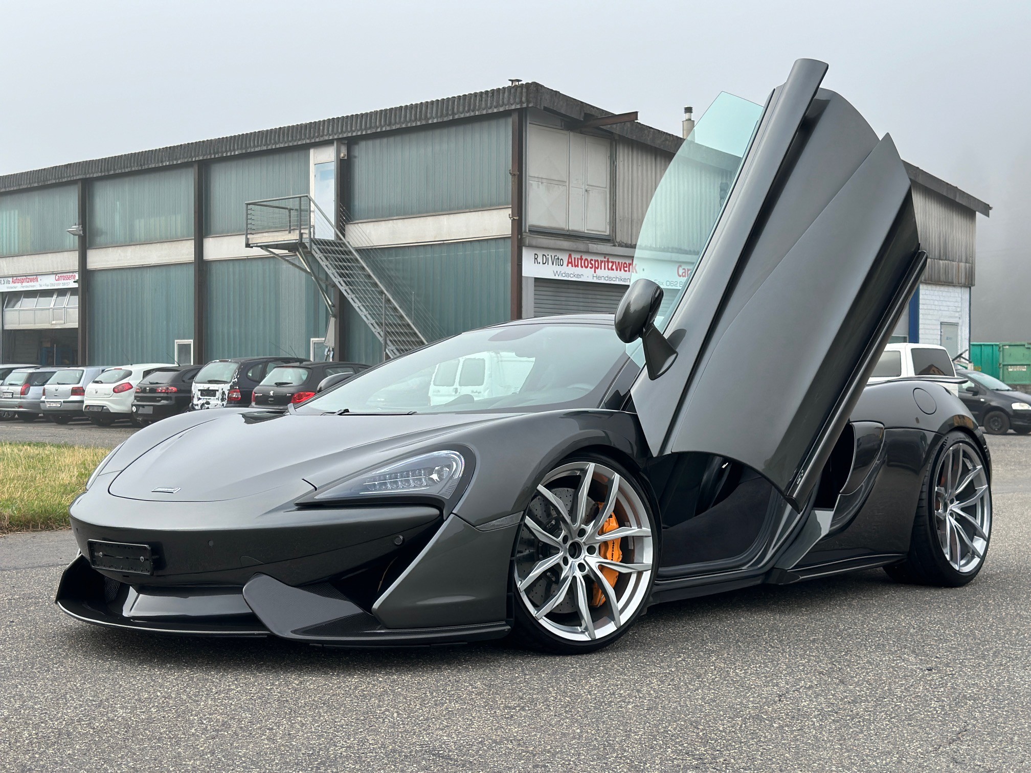 McLaren 570GT Coupé 3.8 V8 SSG
