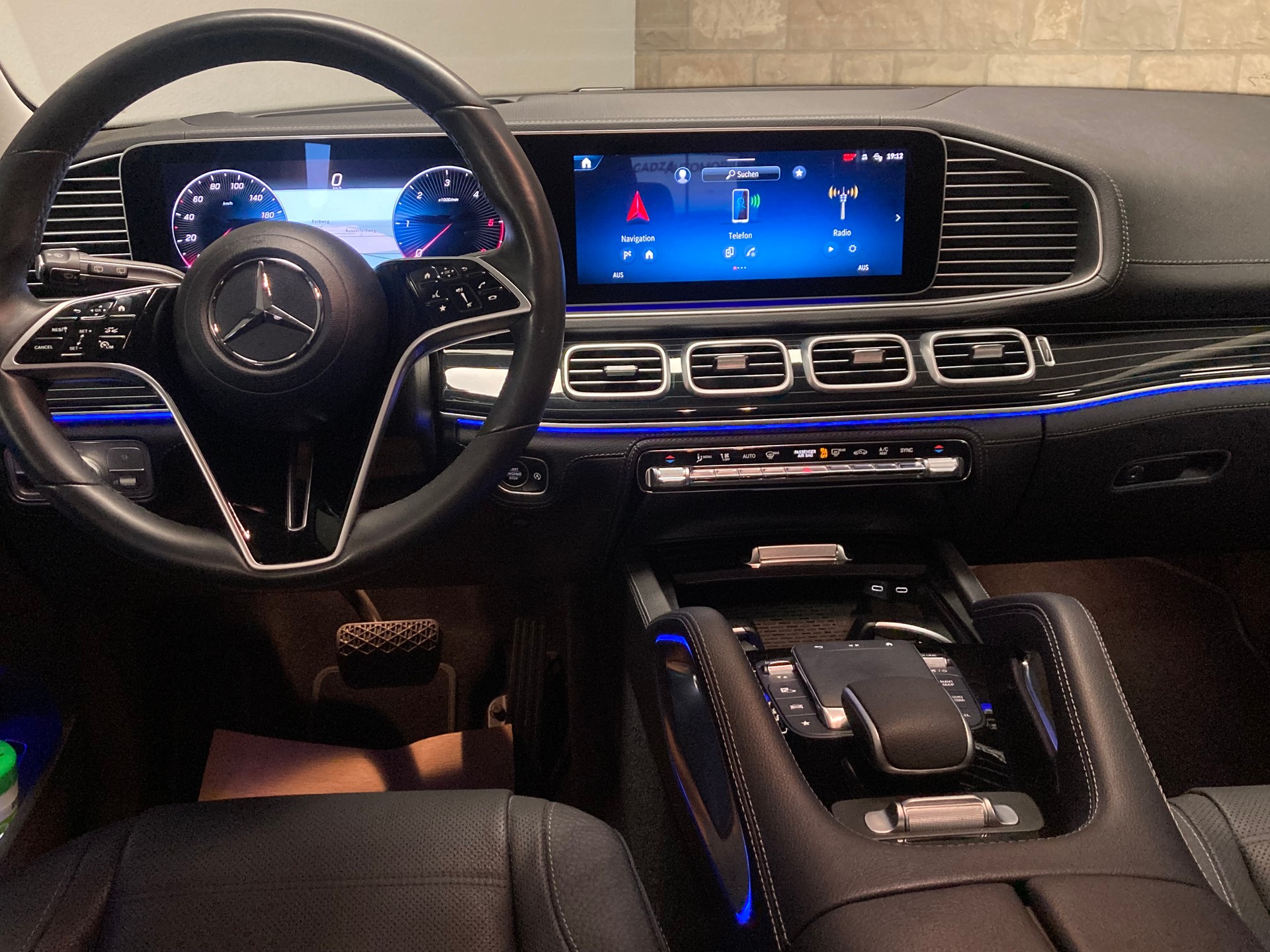 MERCEDES-BENZ GLE 450 d 4Matic 9G-Tronic-image-5
