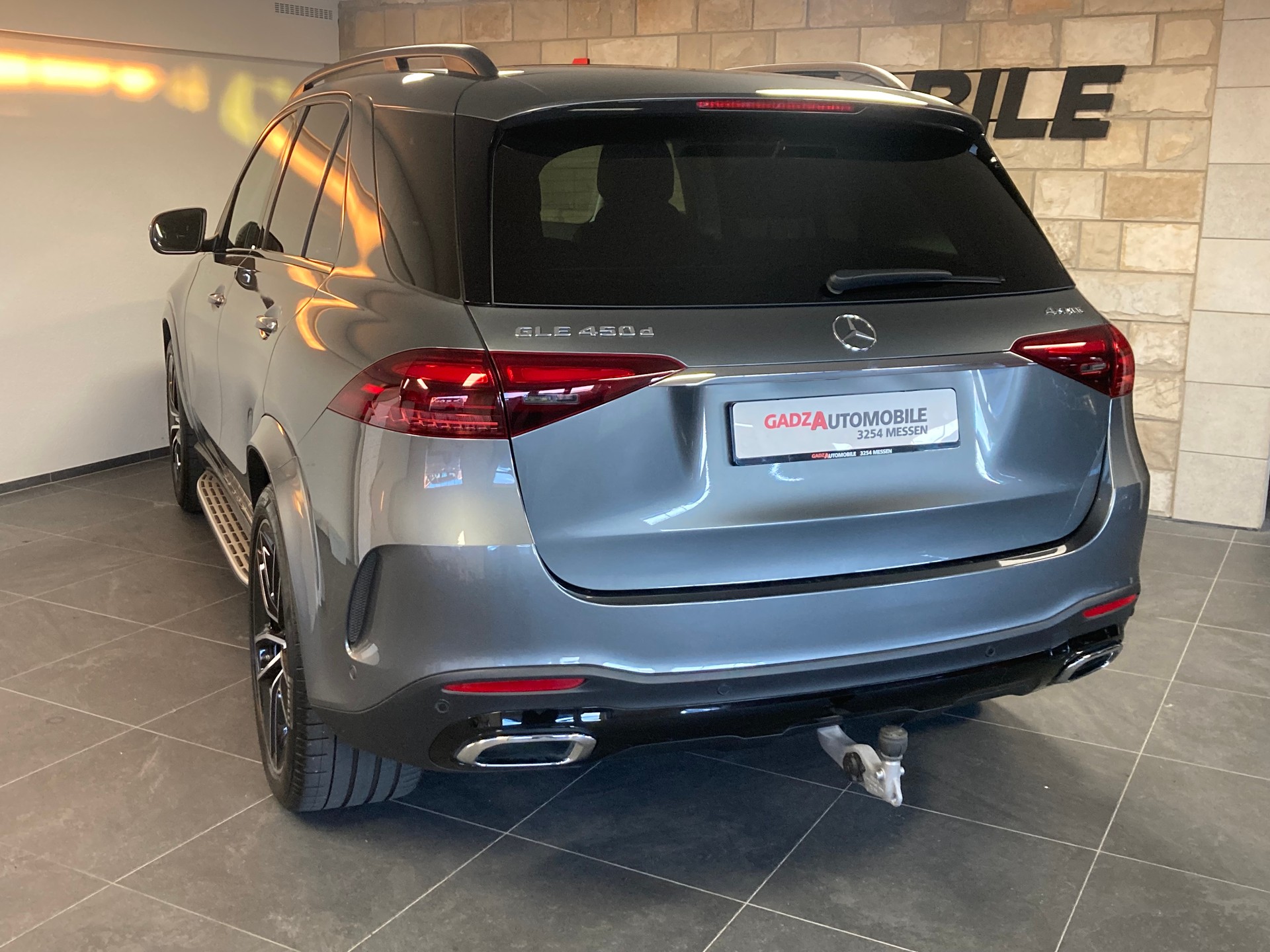 MERCEDES-BENZ GLE 450 d 4Matic 9G-Tronic-image-2