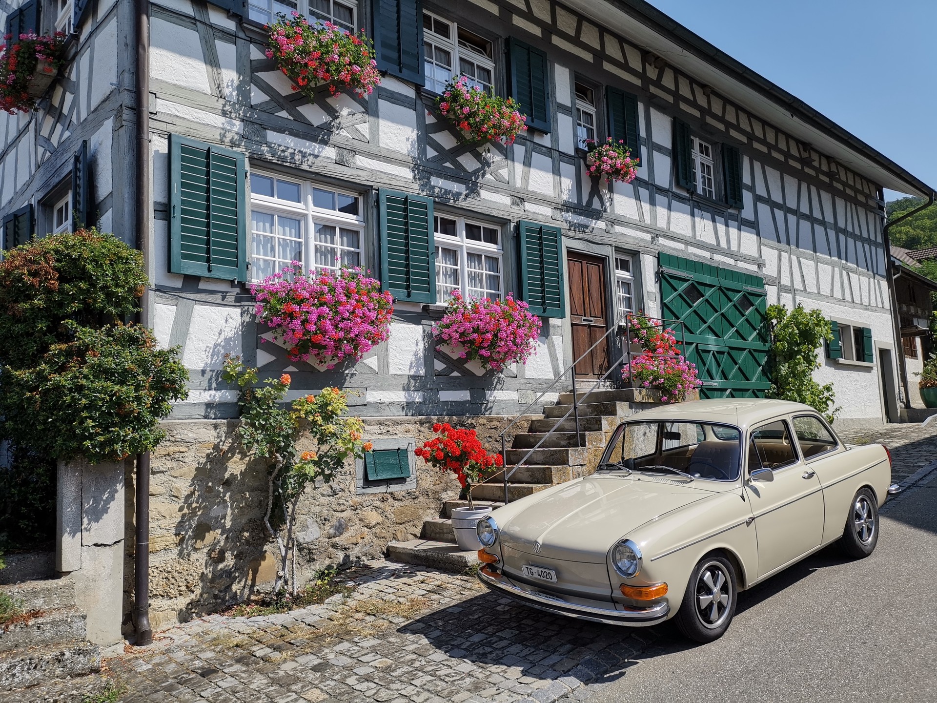 VW VW 31- 1600L Notchback-image-12
