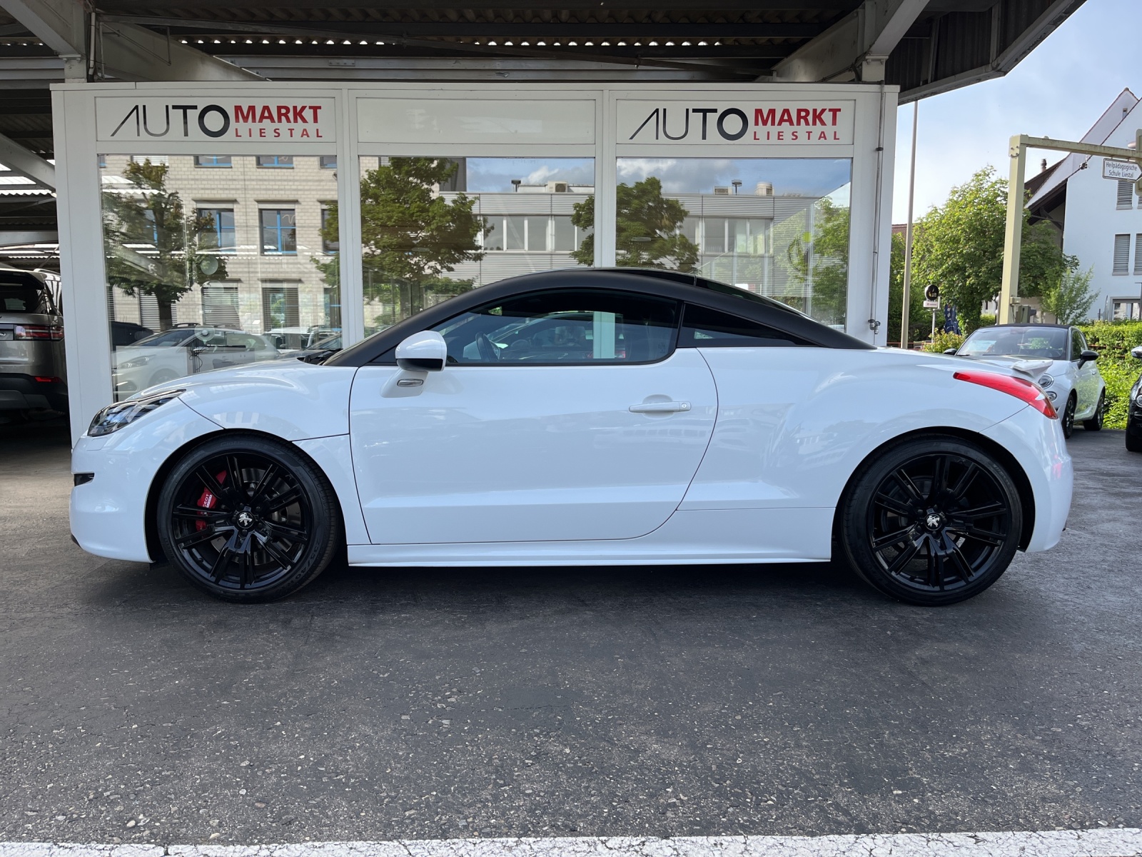 PEUGEOT RCZ R 1.6 Turbo-image-1