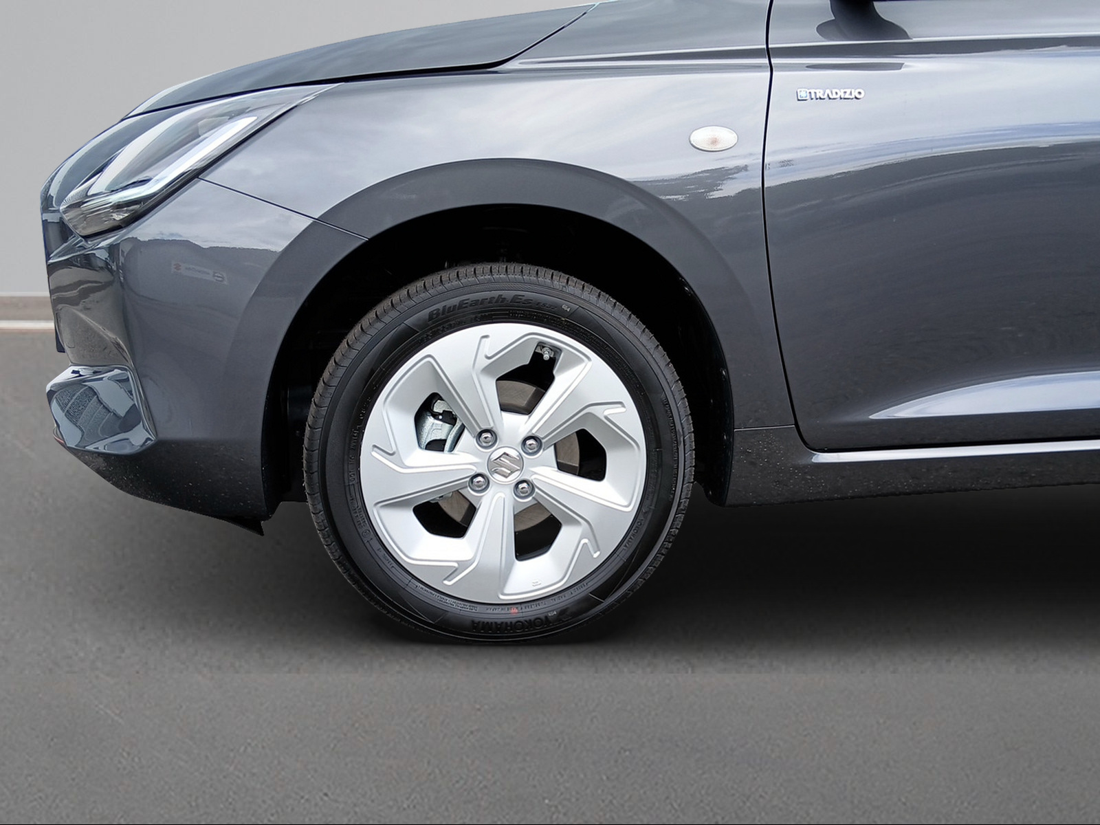SUZUKI Swift 1.2 Tradizio Hybrid 4x4-image-8