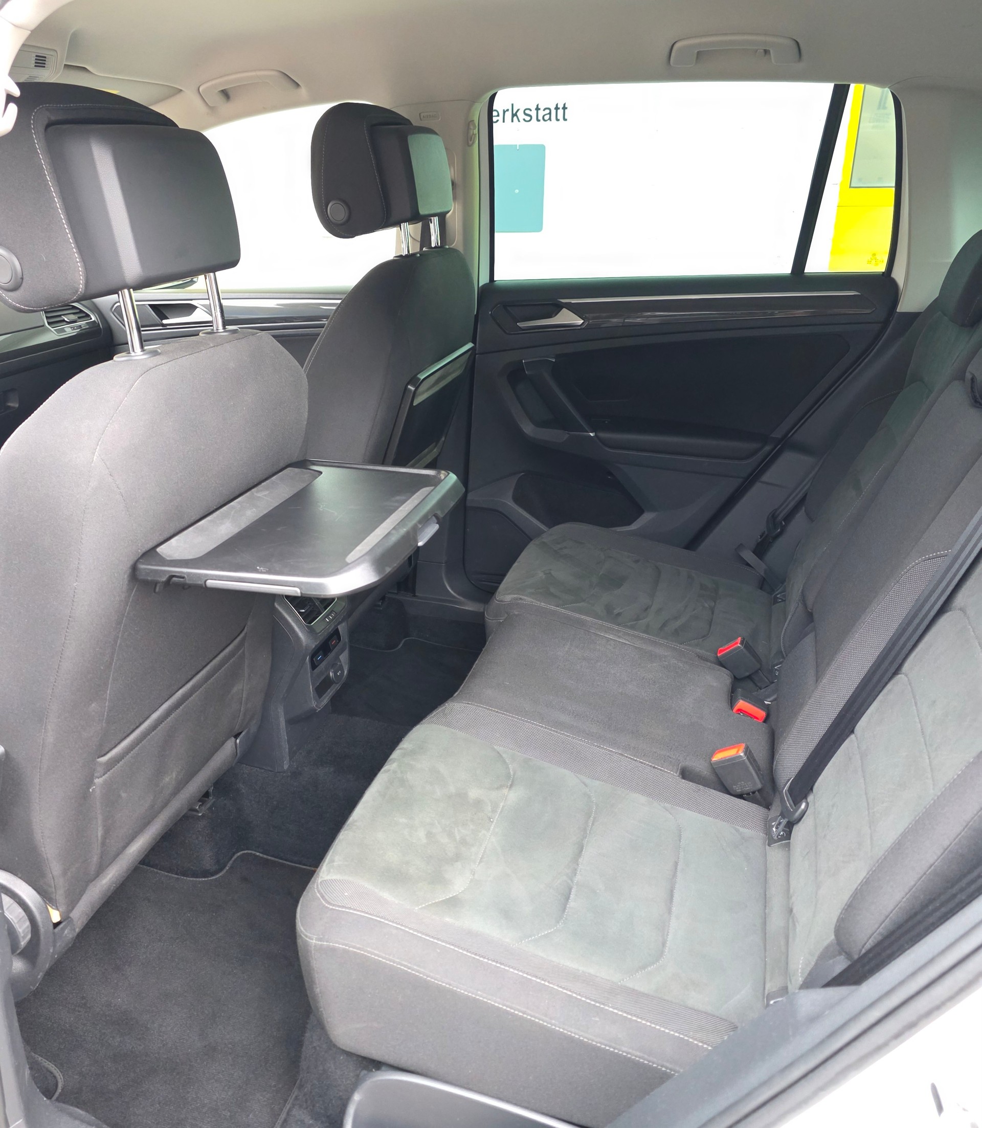 VW Tiguan 2.0TSI Comfortline 4Motion DSG R-line-image-7