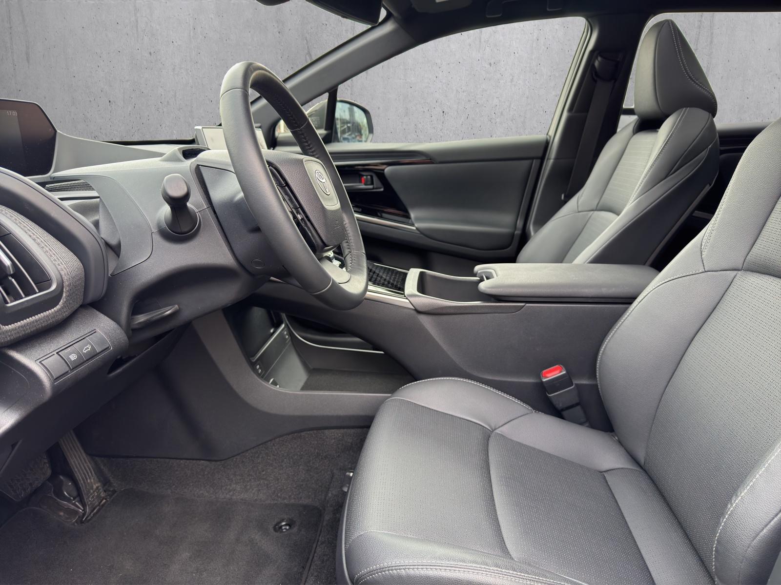 TOYOTA bZ4X Premium AWD-image-8