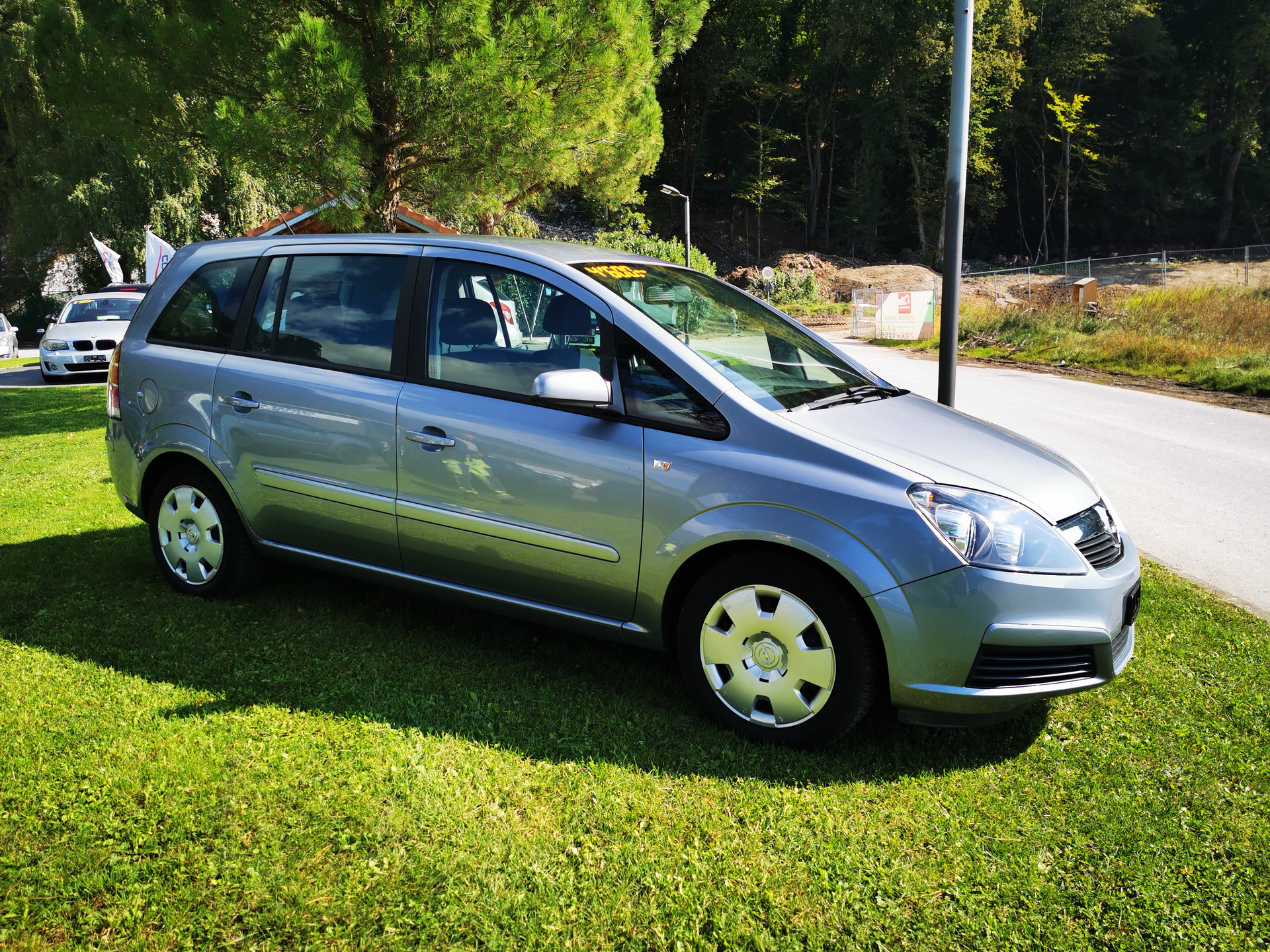 OPEL Zafira 2.2i 16V Enjoy-image-1