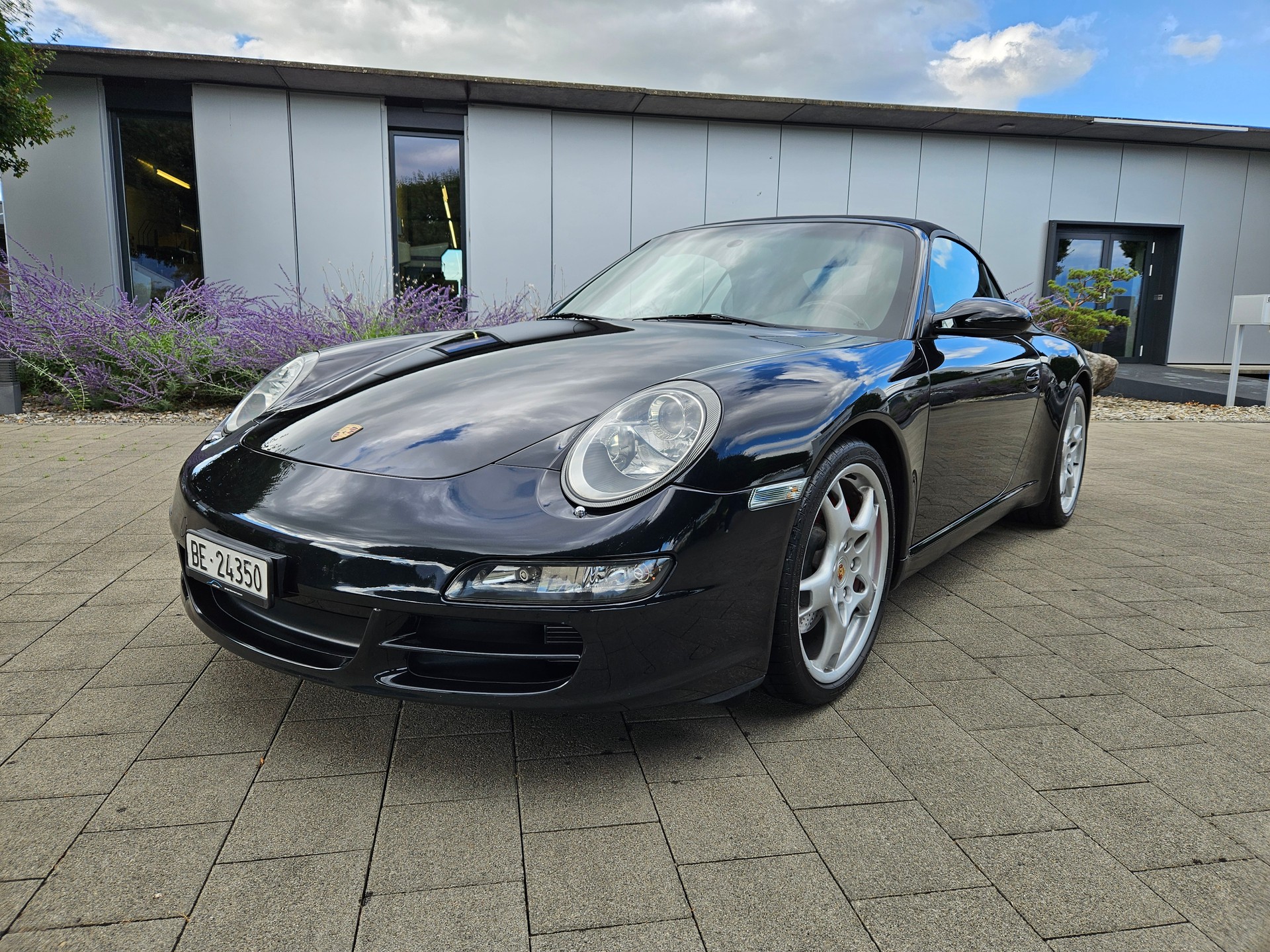 PORSCHE Carrera S-image-0