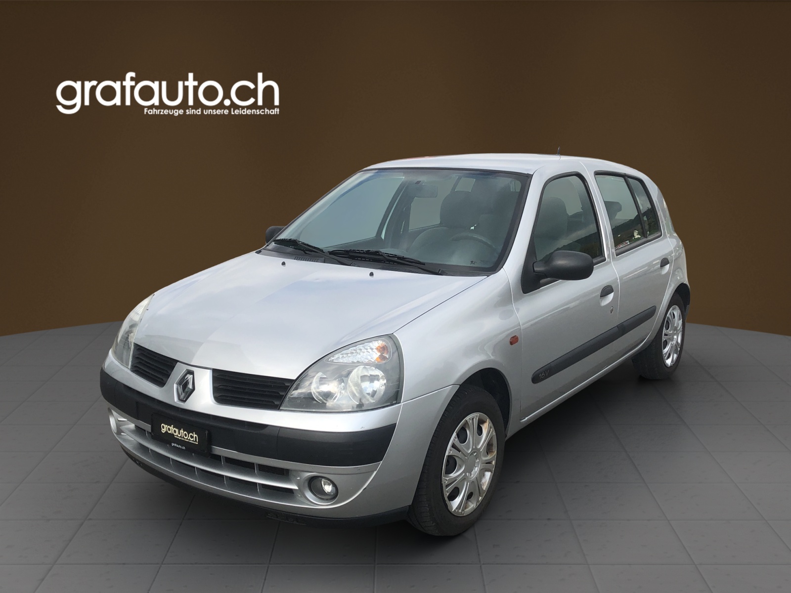 RENAULT Clio 1.2 16V 75 Expression-image-1